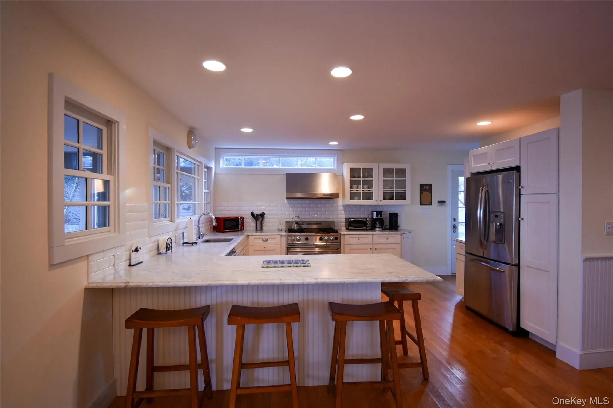 21 Bayside Avenue, Southampton, NY, 4 Bedrooms Bedrooms, 7 Rooms Rooms,3 BathroomsBathrooms,Residential Lease,Idx,Bayside,0,821726 21 Bayside Avenue, Southampton, NY, 4 Bedrooms Bedrooms, 7 Rooms Rooms,3 BathroomsBathrooms,Residential Lease,Idx,Bayside,0,821726