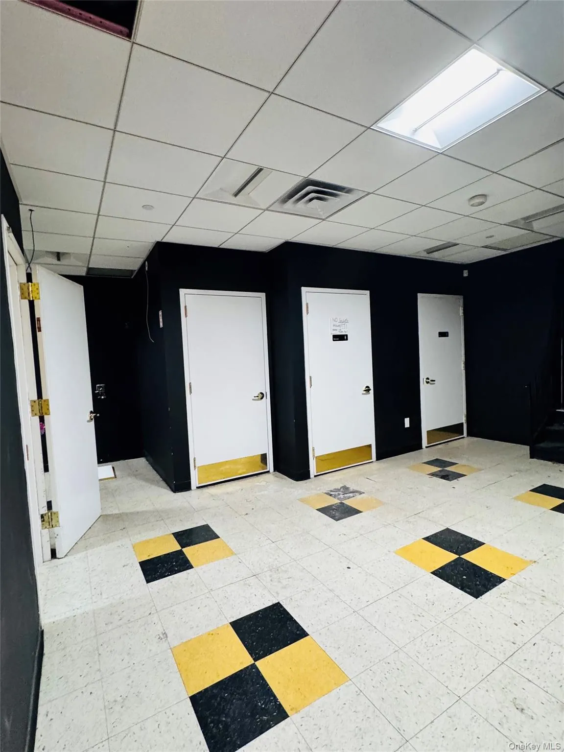 30-75 Steinway Street, New York, NY, ,Commercial Lease,For Rent,Steinway,0,821760 30-75 Steinway Street, New York, NY, ,Commercial Lease,For Rent,Steinway,0,821760