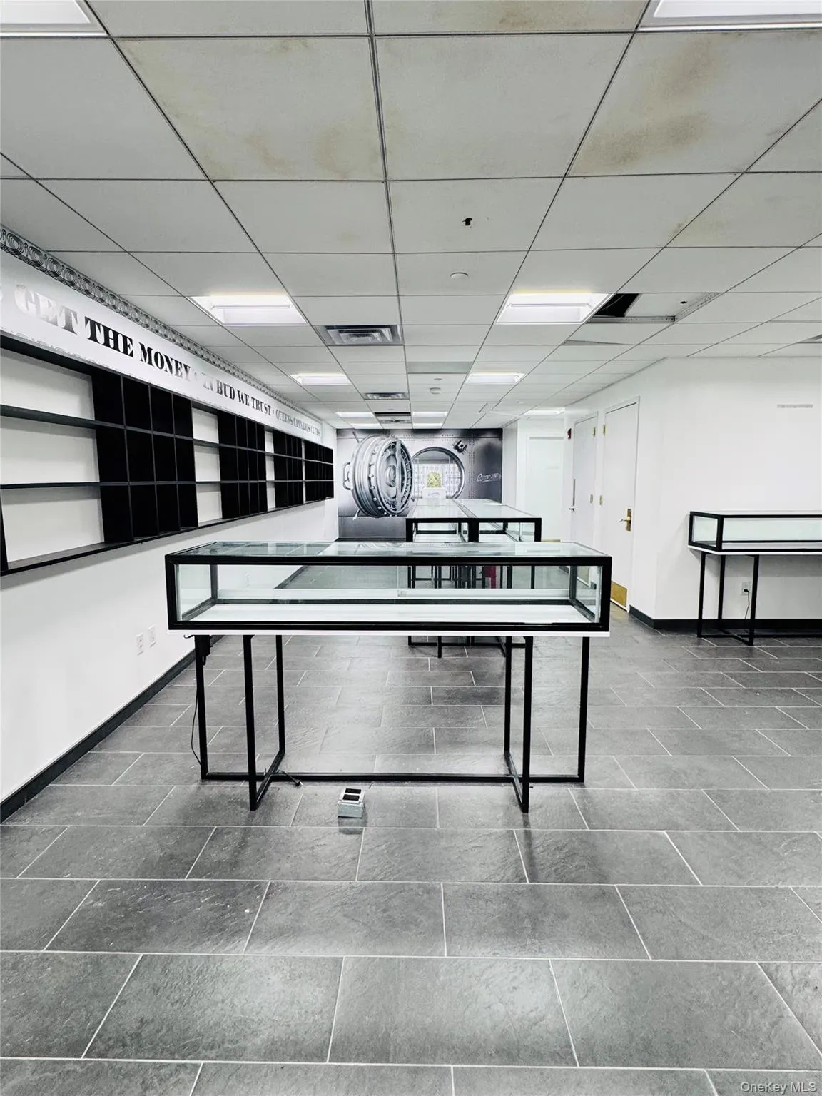 30-75 Steinway Street, New York, NY, ,Commercial Lease,For Rent,Steinway,0,821760 30-75 Steinway Street, New York, NY, ,Commercial Lease,For Rent,Steinway,0,821760