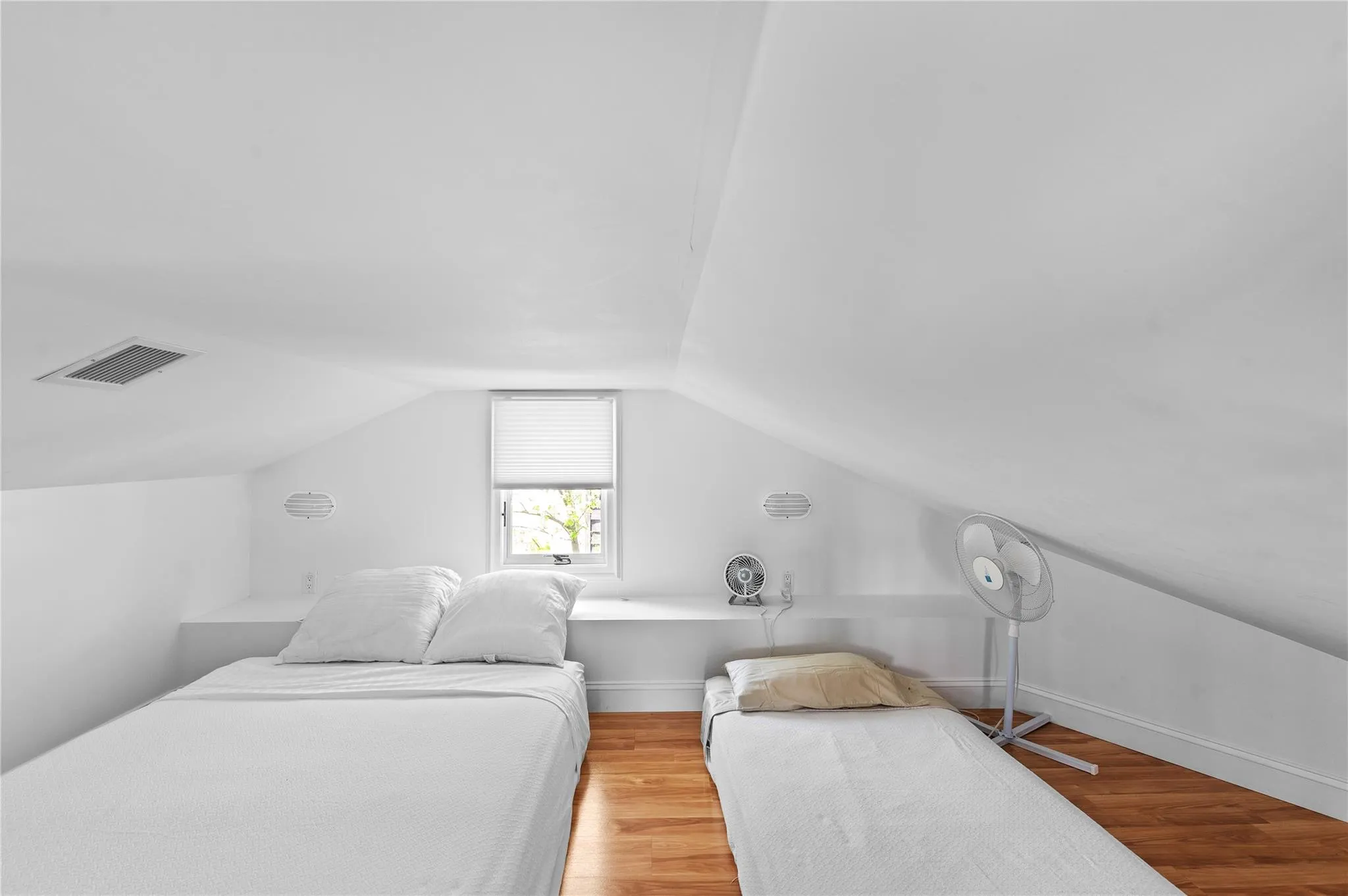 112 Ocean Road, Islip, NY, 4 Bedrooms Bedrooms, 6 Rooms Rooms,2 BathroomsBathrooms,Residential Lease,For Rent,Ocean,0,822167 112 Ocean Road, Islip, NY, 4 Bedrooms Bedrooms, 6 Rooms Rooms,2 BathroomsBathrooms,Residential Lease,For Rent,Ocean,0,822167