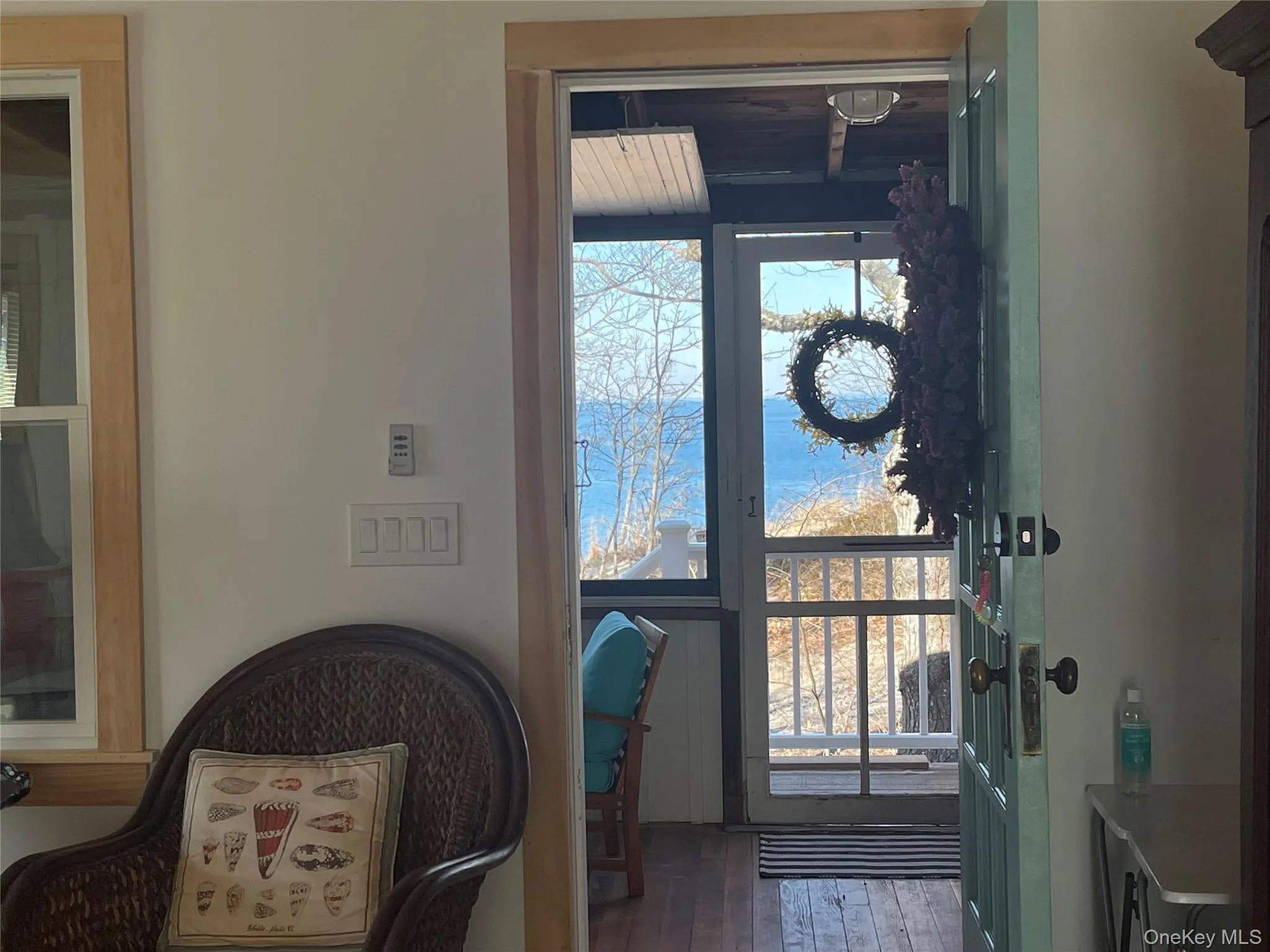 24 Cliff Way, Riverhead, NY, 2 Bedrooms Bedrooms, 5 Rooms Rooms,1 BathroomBathrooms,Residential Lease,Idx,Cliff,0,822314 24 Cliff Way, Riverhead, NY, 2 Bedrooms Bedrooms, 5 Rooms Rooms,1 BathroomBathrooms,Residential Lease,Idx,Cliff,0,822314