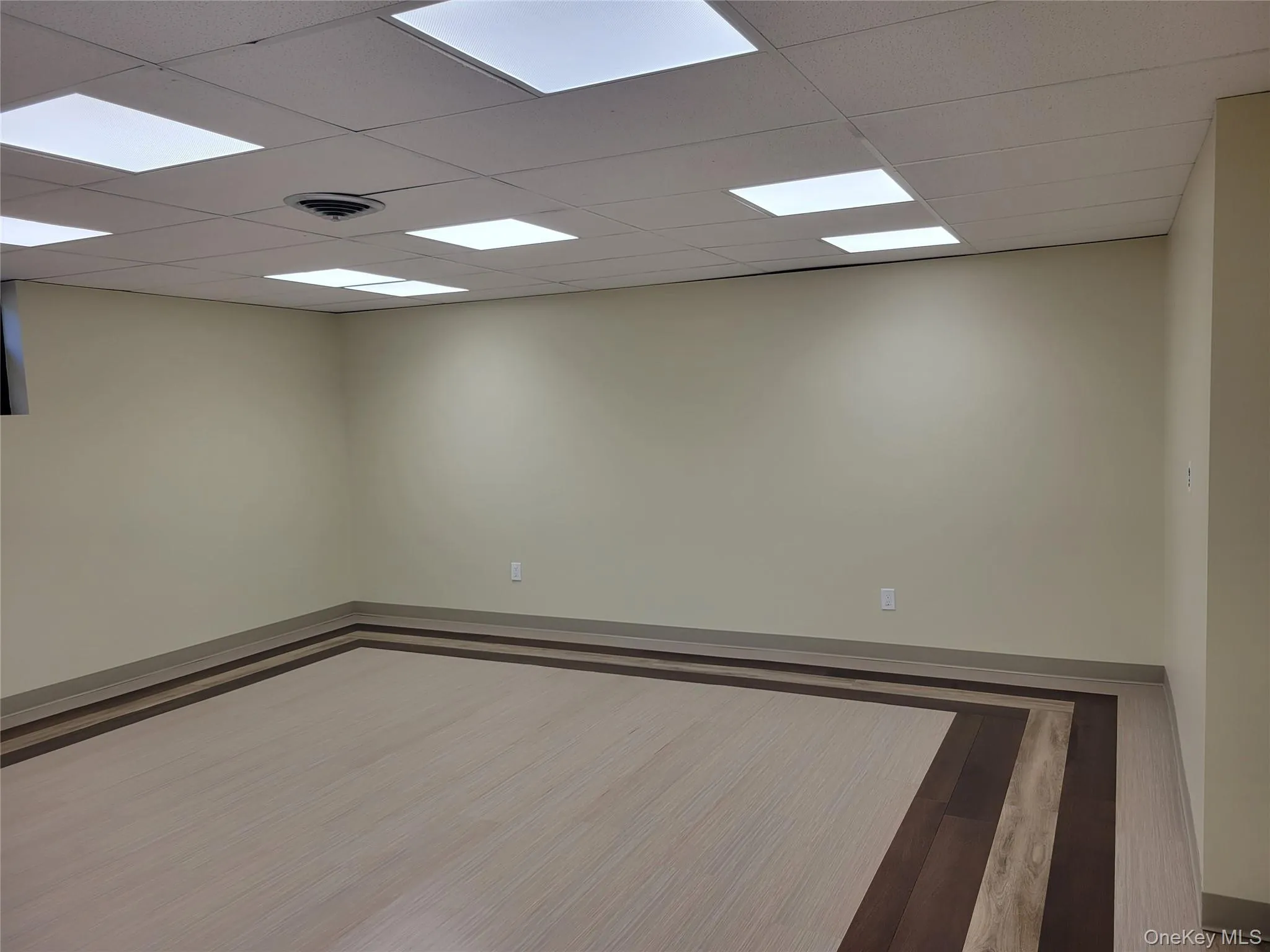 160 Commack Road, Huntington, NY, ,Commercial Lease,For Rent,Commack,0,822582 160 Commack Road, Huntington, NY, ,Commercial Lease,For Rent,Commack,0,822582