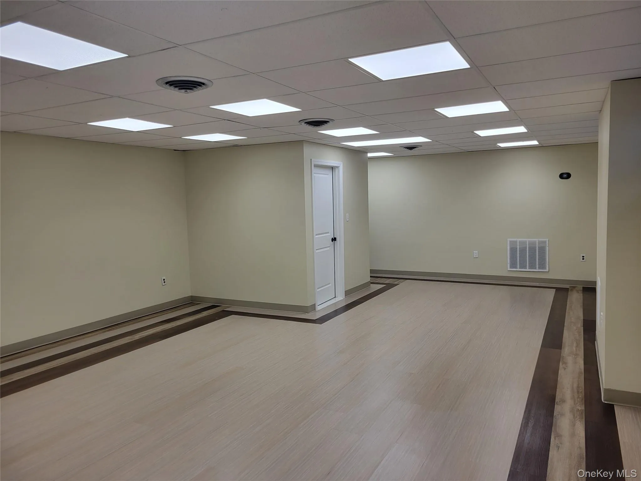 160 Commack Road, Huntington, NY, ,Commercial Lease,For Rent,Commack,0,822582 160 Commack Road, Huntington, NY, ,Commercial Lease,For Rent,Commack,0,822582
