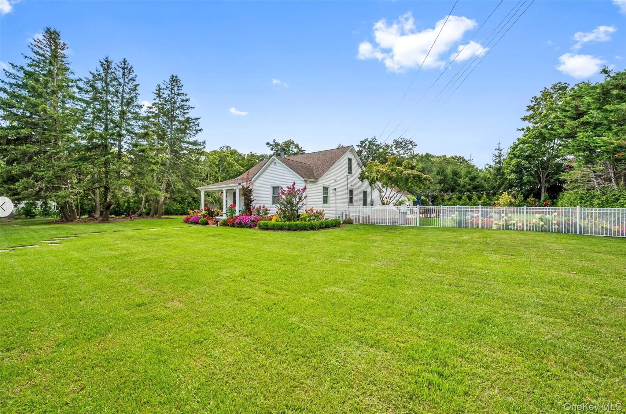 View of yard View of yard