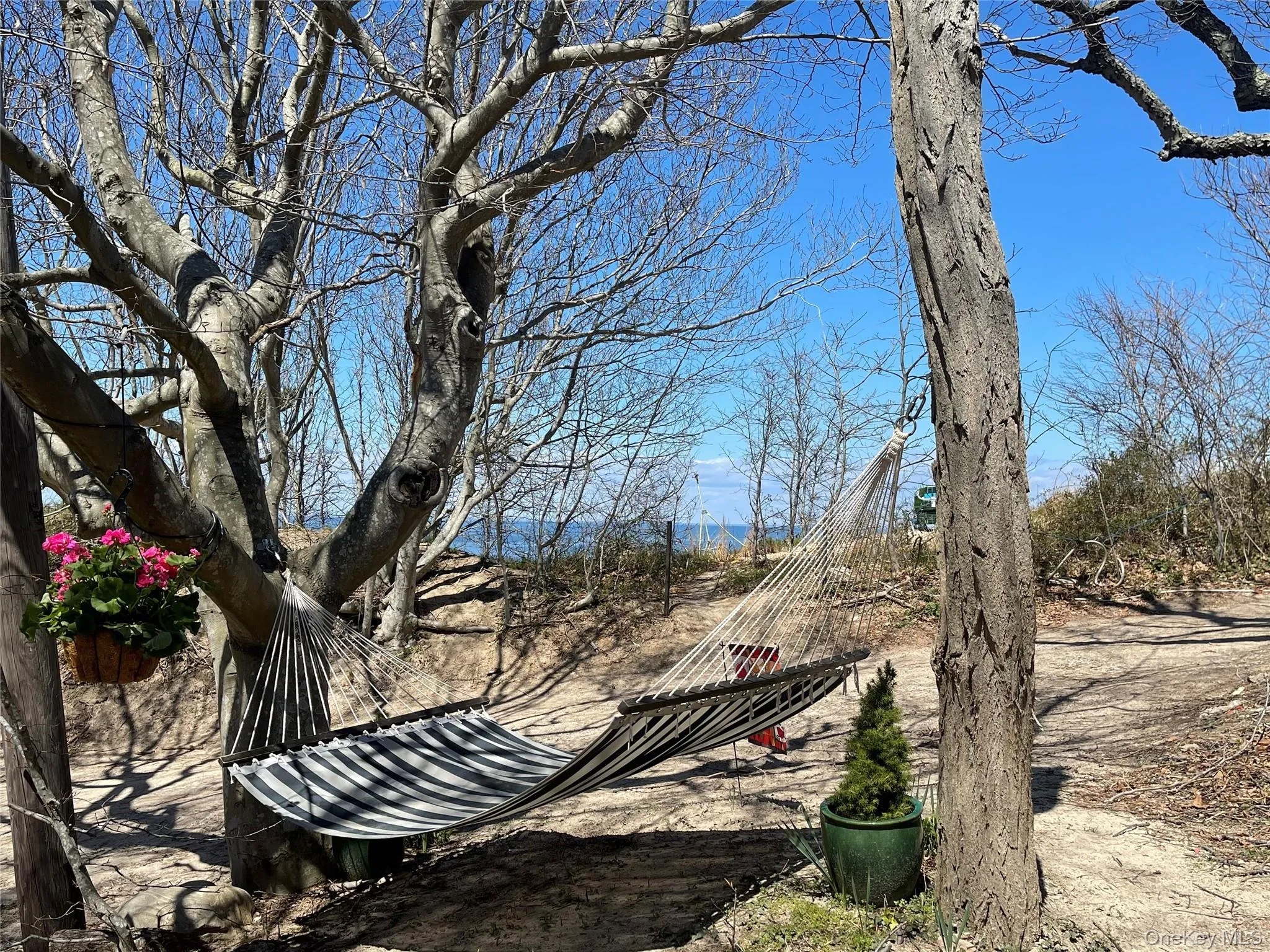 24 Cliff Way, Riverhead, NY, 2 Bedrooms Bedrooms, 5 Rooms Rooms,1 BathroomBathrooms,Residential Lease,Idx,Cliff,0,823043 24 Cliff Way, Riverhead, NY, 2 Bedrooms Bedrooms, 5 Rooms Rooms,1 BathroomBathrooms,Residential Lease,Idx,Cliff,0,823043