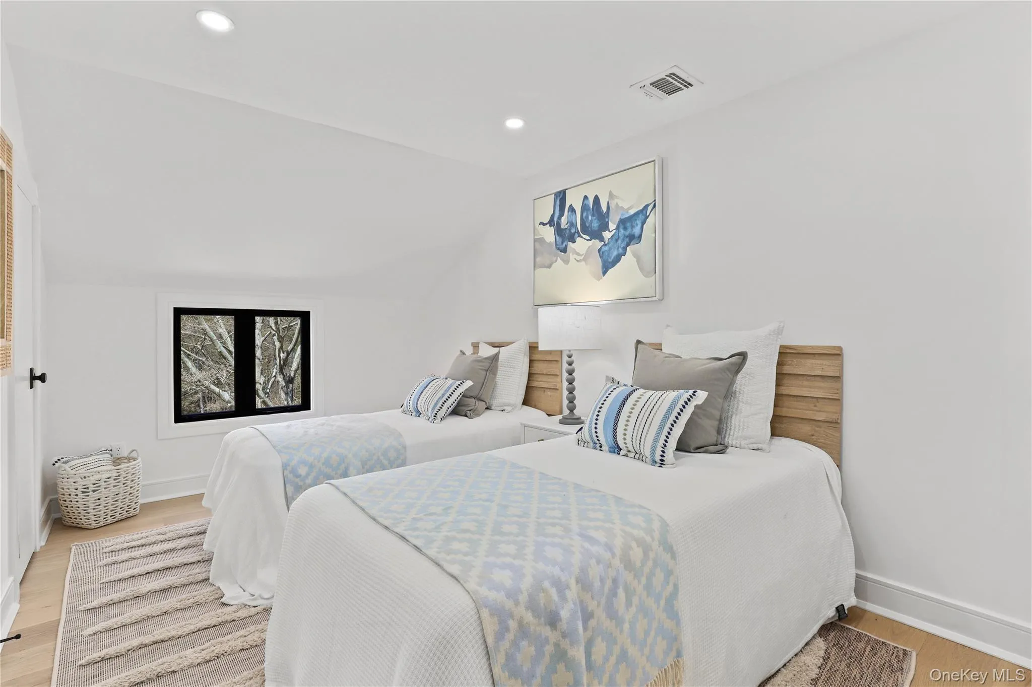 39 Old Snake Hill Road, Pound Ridge, NY, 5 Bedrooms Bedrooms, 10 Rooms Rooms,5 BathroomsBathrooms,Residential,For Rent,Old Snake Hill,0,823299 39 Old Snake Hill Road, Pound Ridge, NY, 5 Bedrooms Bedrooms, 10 Rooms Rooms,5 BathroomsBathrooms,Residential,For Rent,Old Snake Hill,0,823299