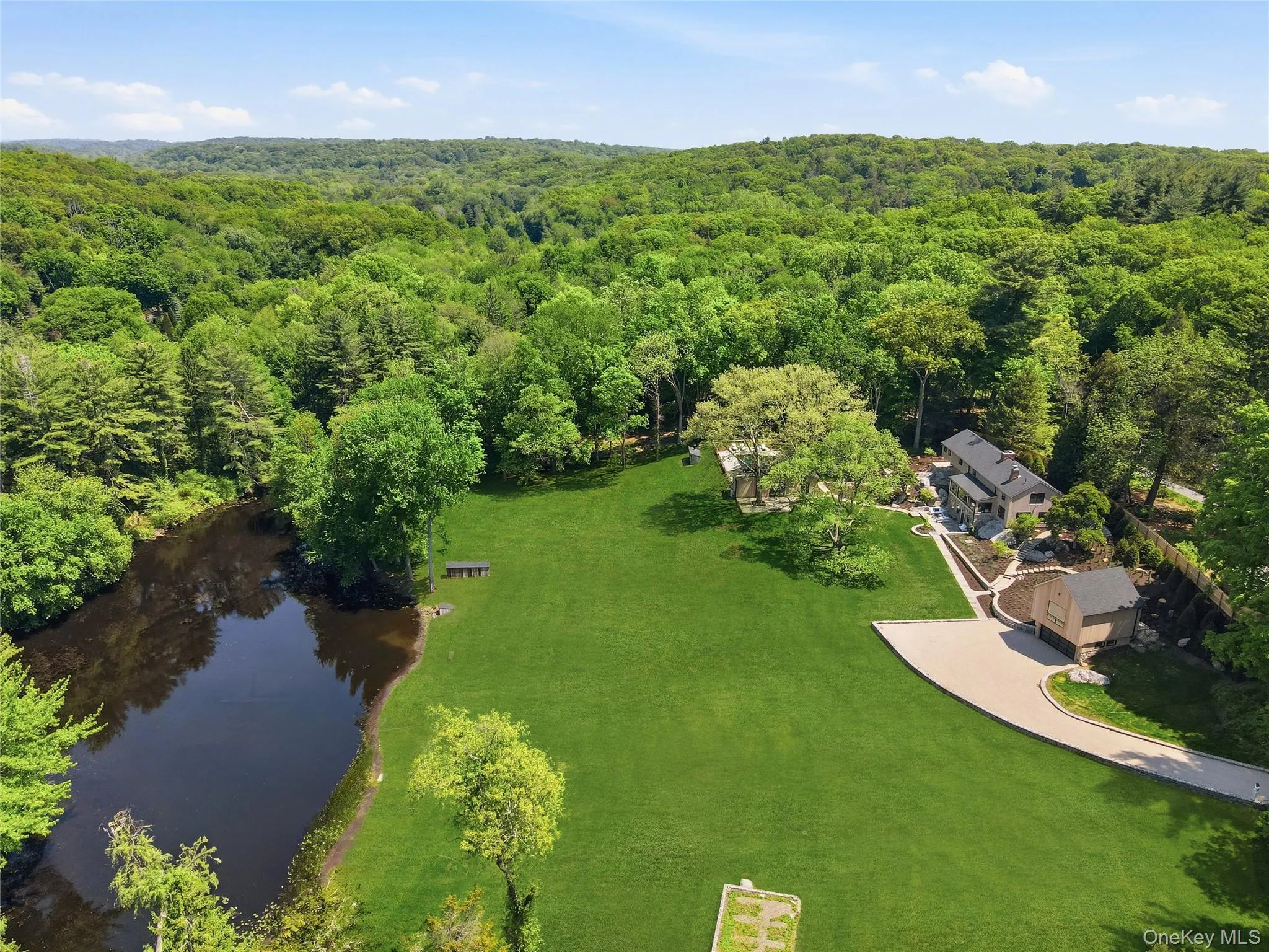39 Old Snake Hill Road, Pound Ridge, NY, 5 Bedrooms Bedrooms, 10 Rooms Rooms,5 BathroomsBathrooms,Residential,For Rent,Old Snake Hill,0,823299 39 Old Snake Hill Road, Pound Ridge, NY, 5 Bedrooms Bedrooms, 10 Rooms Rooms,5 BathroomsBathrooms,Residential,For Rent,Old Snake Hill,0,823299