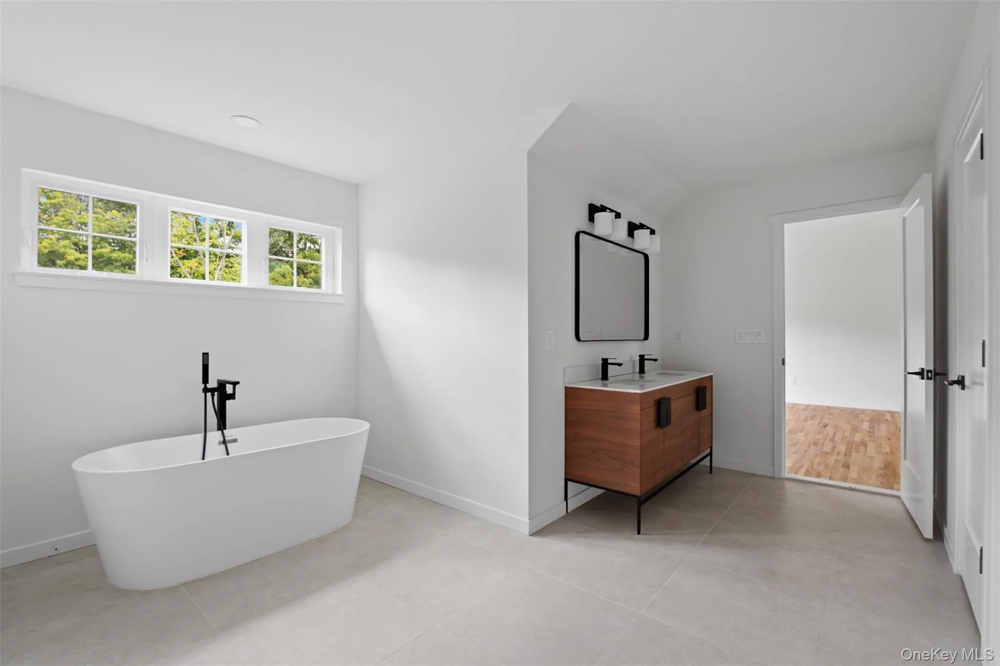 12 Alaina Way, Beekman, NY, 5 Bedrooms Bedrooms, 10 Rooms Rooms,3 BathroomsBathrooms,Residential,For Rent,Alaina,0,823528 12 Alaina Way, Beekman, NY, 5 Bedrooms Bedrooms, 10 Rooms Rooms,3 BathroomsBathrooms,Residential,For Rent,Alaina,0,823528