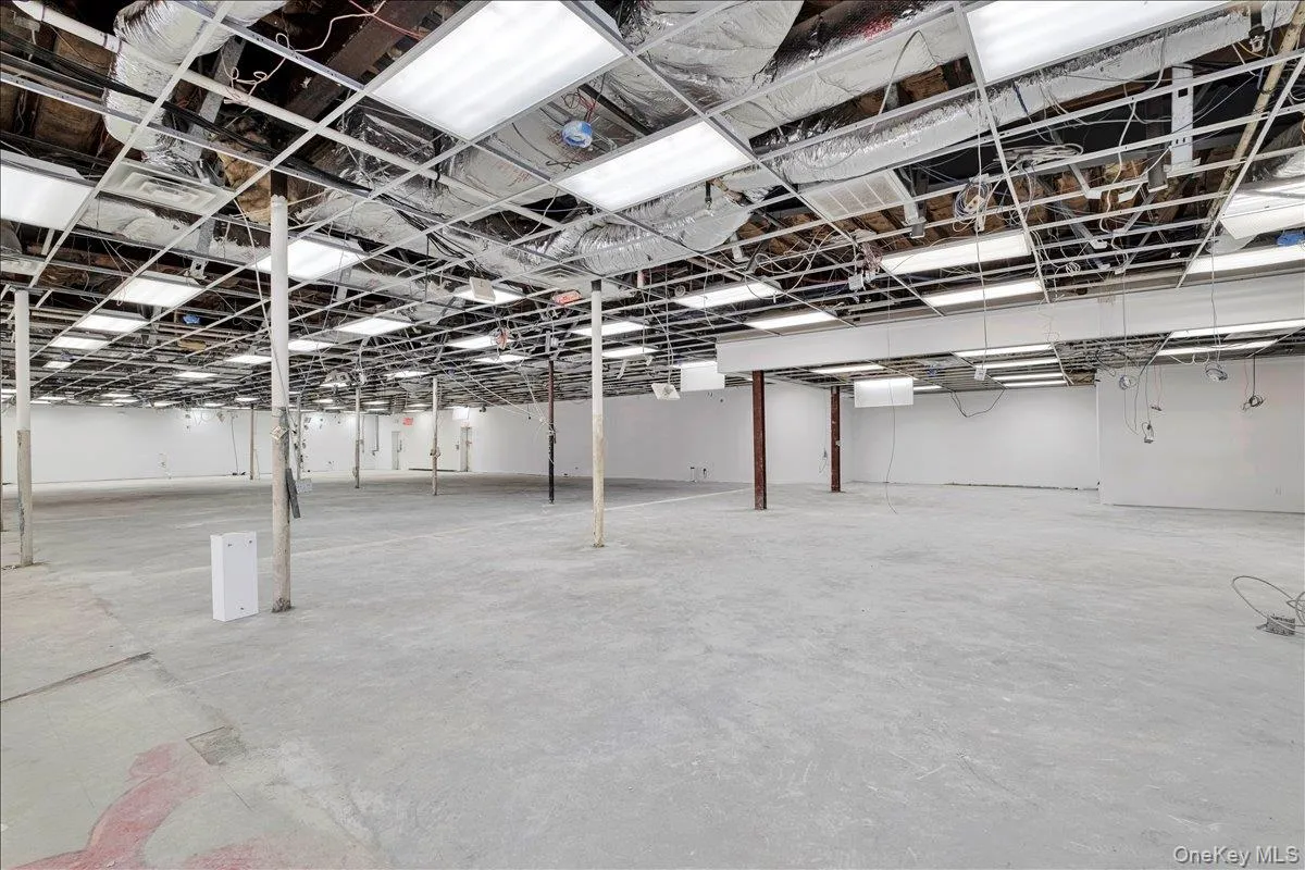 90 Garth Road, Eastchester, NY, ,Commercial Lease,For Rent,Garth,0,823715 90 Garth Road, Eastchester, NY, ,Commercial Lease,For Rent,Garth,0,823715