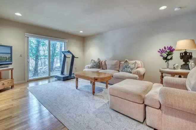 34 Park Circle, Southampton, NY, 5 Bedrooms Bedrooms, 10 Rooms Rooms,3 BathroomsBathrooms,Residential Lease,Idx,Park,0,823810 34 Park Circle, Southampton, NY, 5 Bedrooms Bedrooms, 10 Rooms Rooms,3 BathroomsBathrooms,Residential Lease,Idx,Park,0,823810