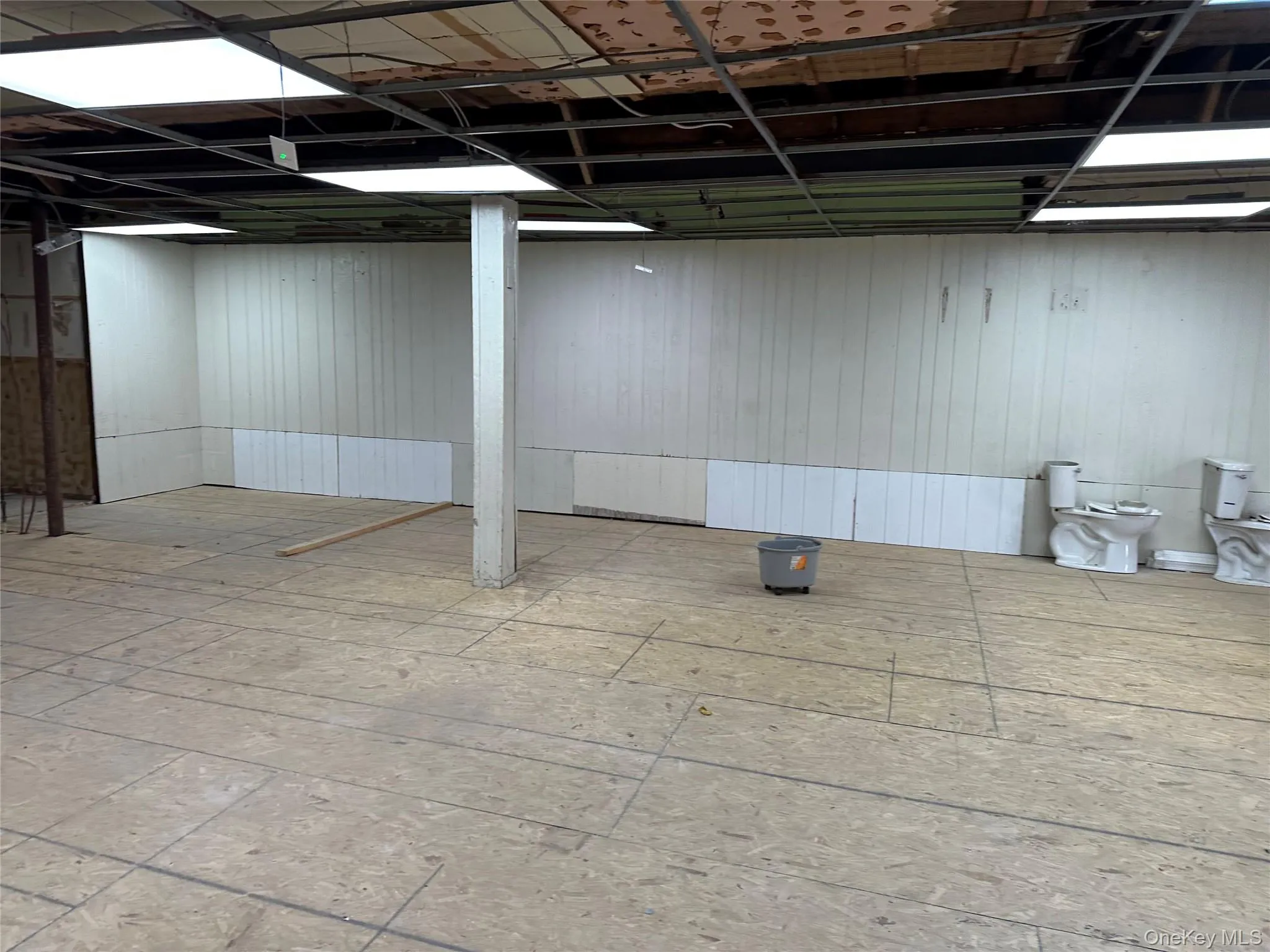 Unfinished space Unfinished space