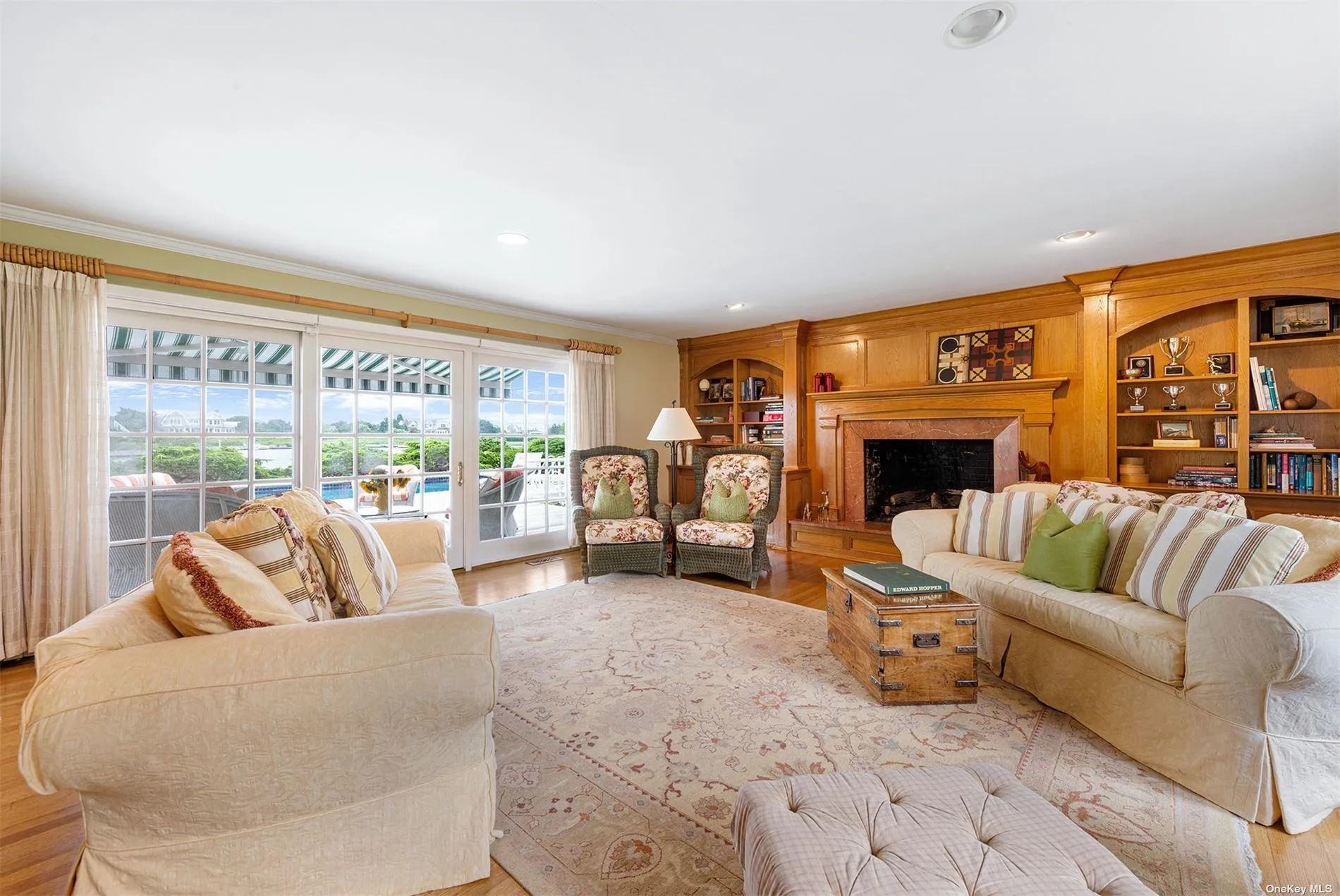 Living Room Living Room