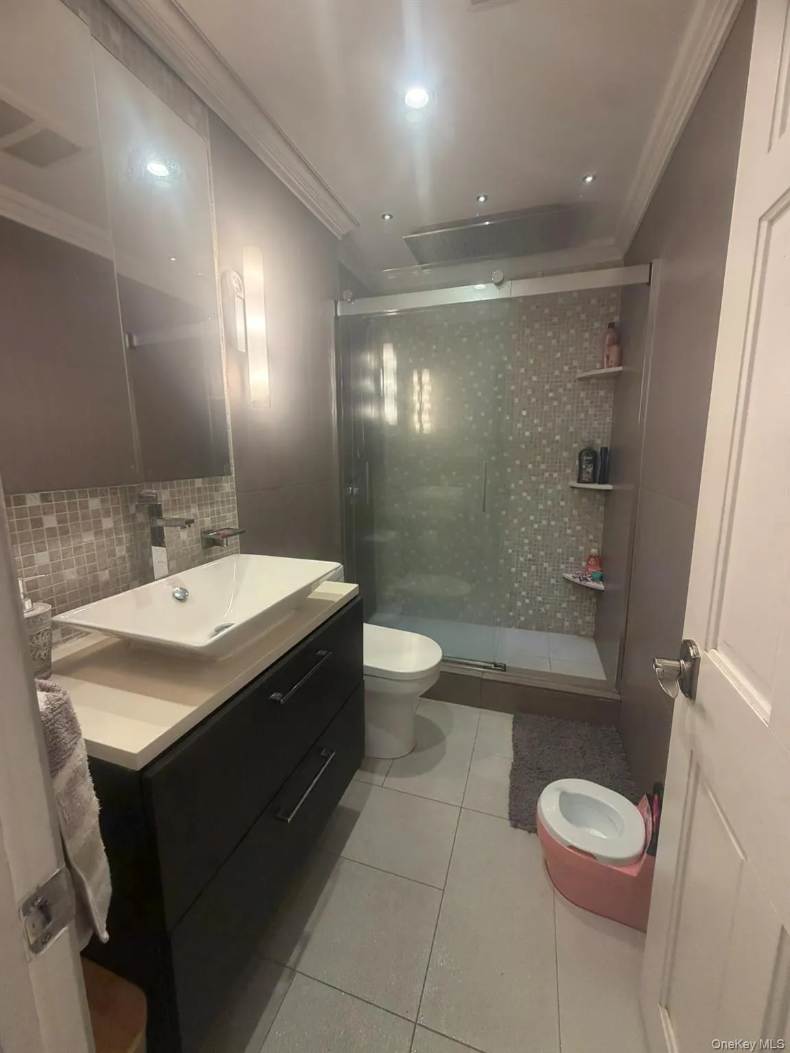 18-38 120th Street, New York, NY, 5 Bedrooms Bedrooms, 10 Rooms Rooms,3 BathroomsBathrooms,Residential,For Rent,120th,0,828099 18-38 120th Street, New York, NY, 5 Bedrooms Bedrooms, 10 Rooms Rooms,3 BathroomsBathrooms,Residential,For Rent,120th,0,828099
