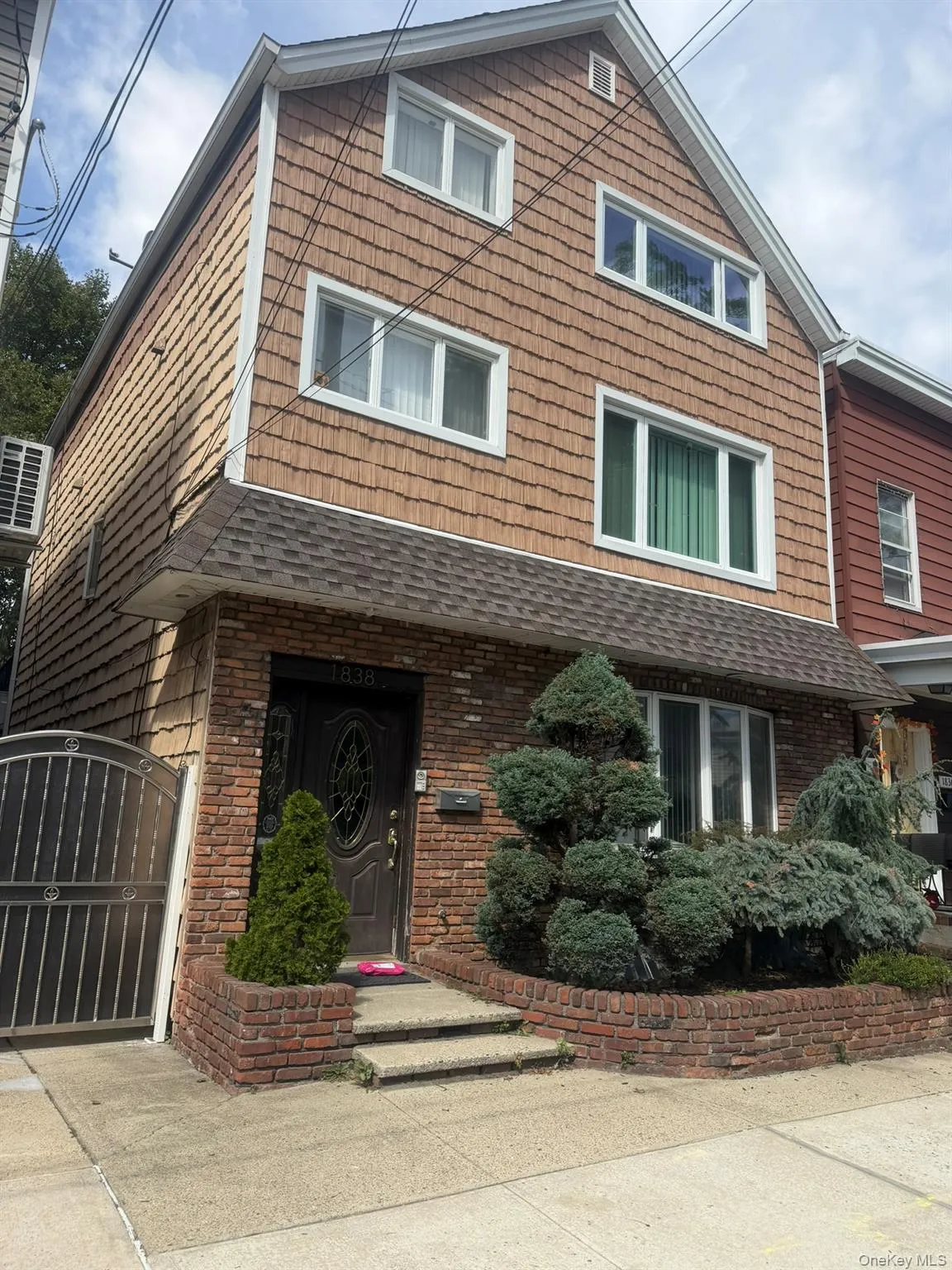 18-38 120th Street, New York, NY, 5 Bedrooms Bedrooms, 10 Rooms Rooms,3 BathroomsBathrooms,Residential,For Rent,120th,0,828099 18-38 120th Street, New York, NY, 5 Bedrooms Bedrooms, 10 Rooms Rooms,3 BathroomsBathrooms,Residential,For Rent,120th,0,828099