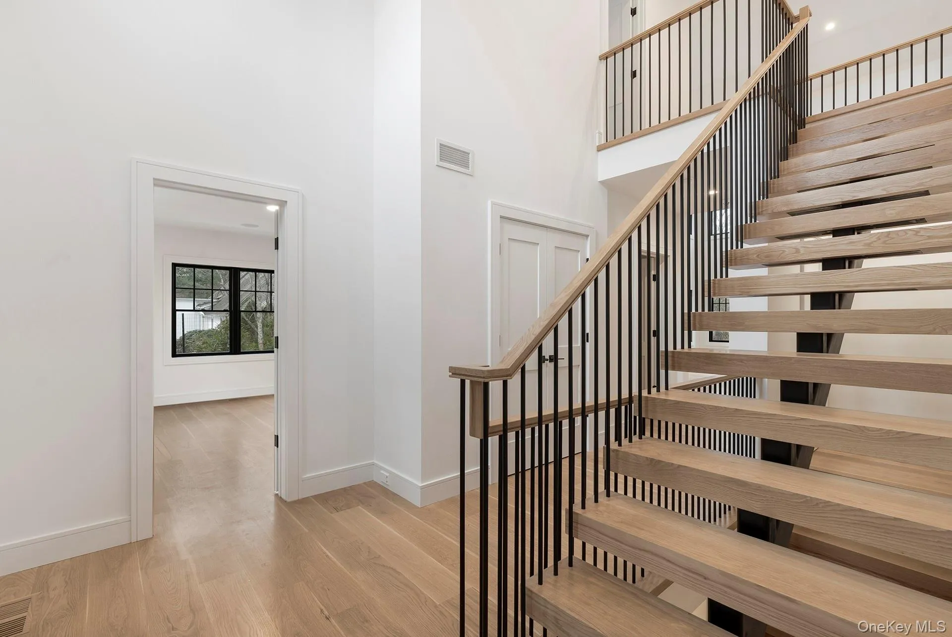 46 Towhee Trail, East Hampton, NY, 6 Bedrooms Bedrooms, 8 Rooms Rooms,5 BathroomsBathrooms,Residential,For Rent,Towhee,0,828641 46 Towhee Trail, East Hampton, NY, 6 Bedrooms Bedrooms, 8 Rooms Rooms,5 BathroomsBathrooms,Residential,For Rent,Towhee,0,828641