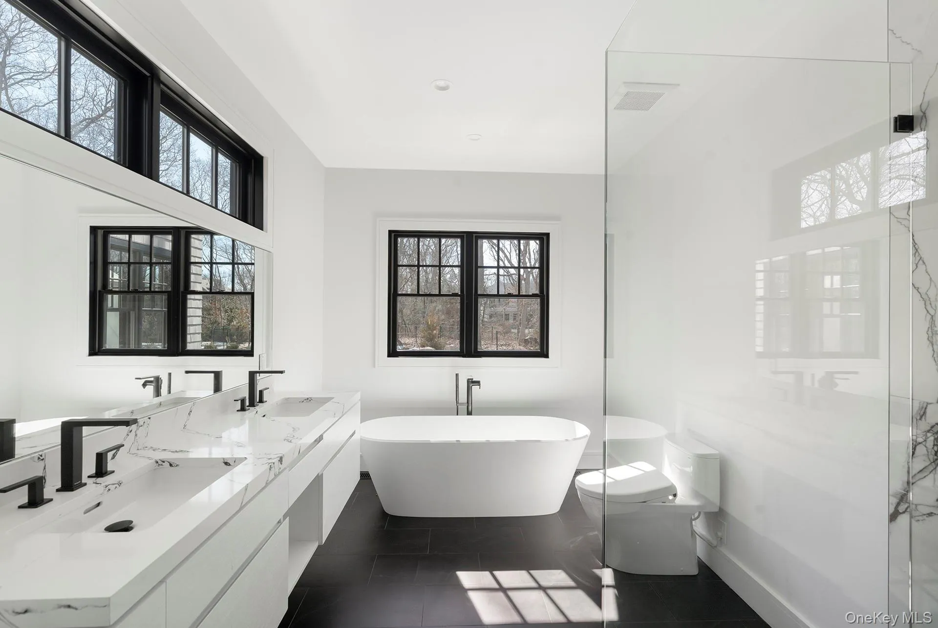 46 Towhee Trail, East Hampton, NY, 6 Bedrooms Bedrooms, 8 Rooms Rooms,5 BathroomsBathrooms,Residential,For Rent,Towhee,0,828641 46 Towhee Trail, East Hampton, NY, 6 Bedrooms Bedrooms, 8 Rooms Rooms,5 BathroomsBathrooms,Residential,For Rent,Towhee,0,828641
