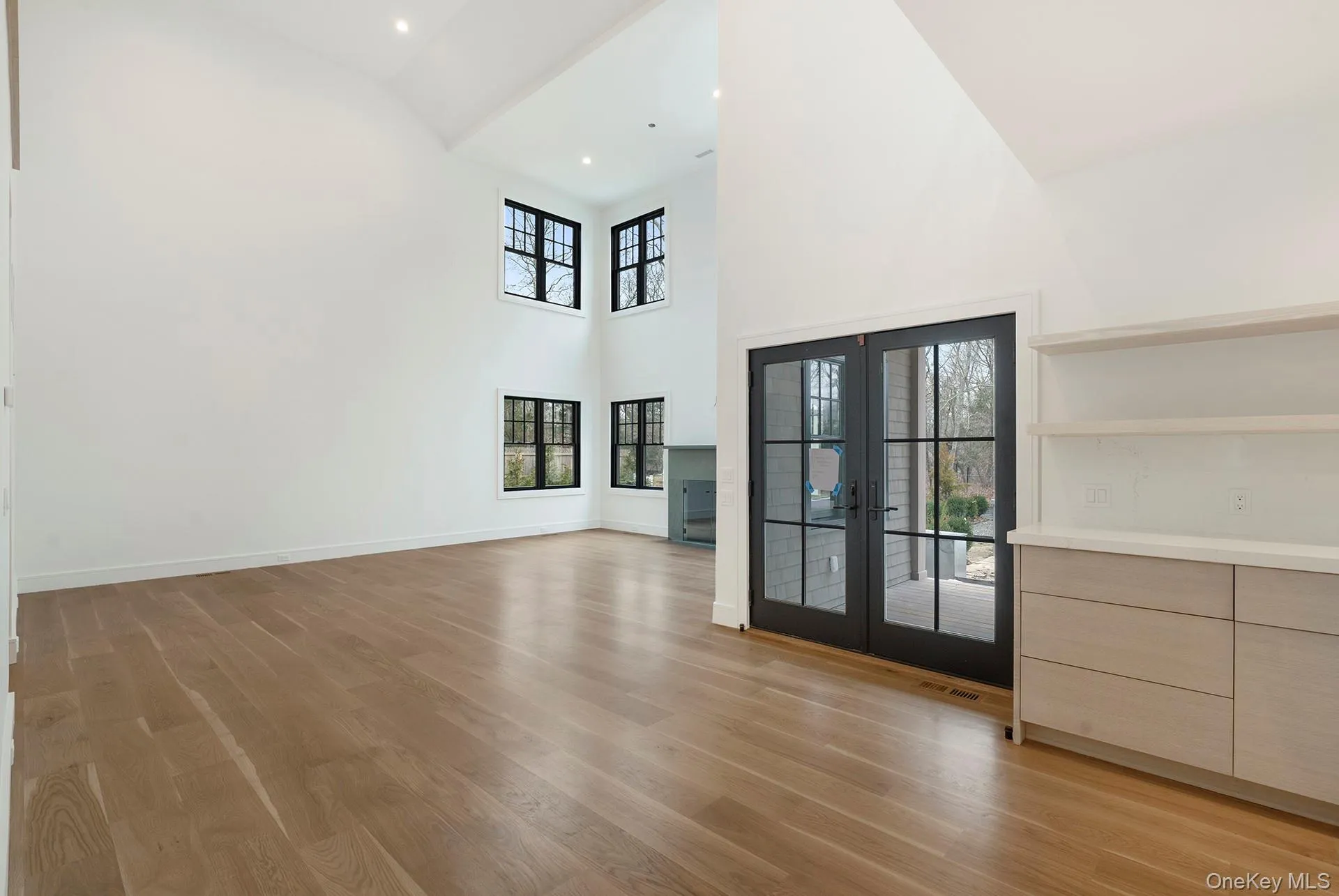 46 Towhee Trail, East Hampton, NY, 6 Bedrooms Bedrooms, 8 Rooms Rooms,5 BathroomsBathrooms,Residential,For Rent,Towhee,0,828641 46 Towhee Trail, East Hampton, NY, 6 Bedrooms Bedrooms, 8 Rooms Rooms,5 BathroomsBathrooms,Residential,For Rent,Towhee,0,828641