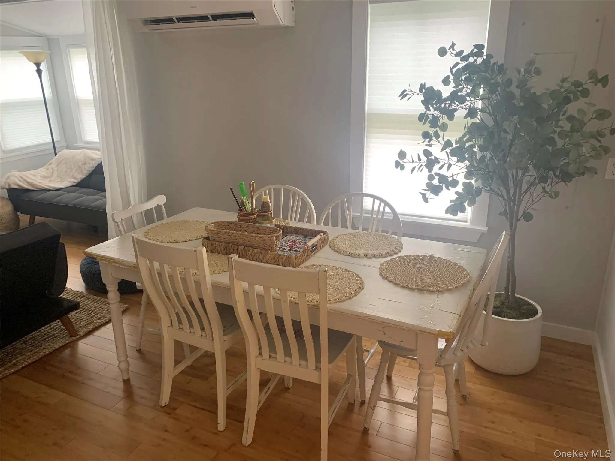 30 Bungalow Walk, Islip, NY, 2 Bedrooms Bedrooms, 6 Rooms Rooms,1 BathroomBathrooms,Residential Lease,Idx,Bungalow,0,829608 30 Bungalow Walk, Islip, NY, 2 Bedrooms Bedrooms, 6 Rooms Rooms,1 BathroomBathrooms,Residential Lease,Idx,Bungalow,0,829608