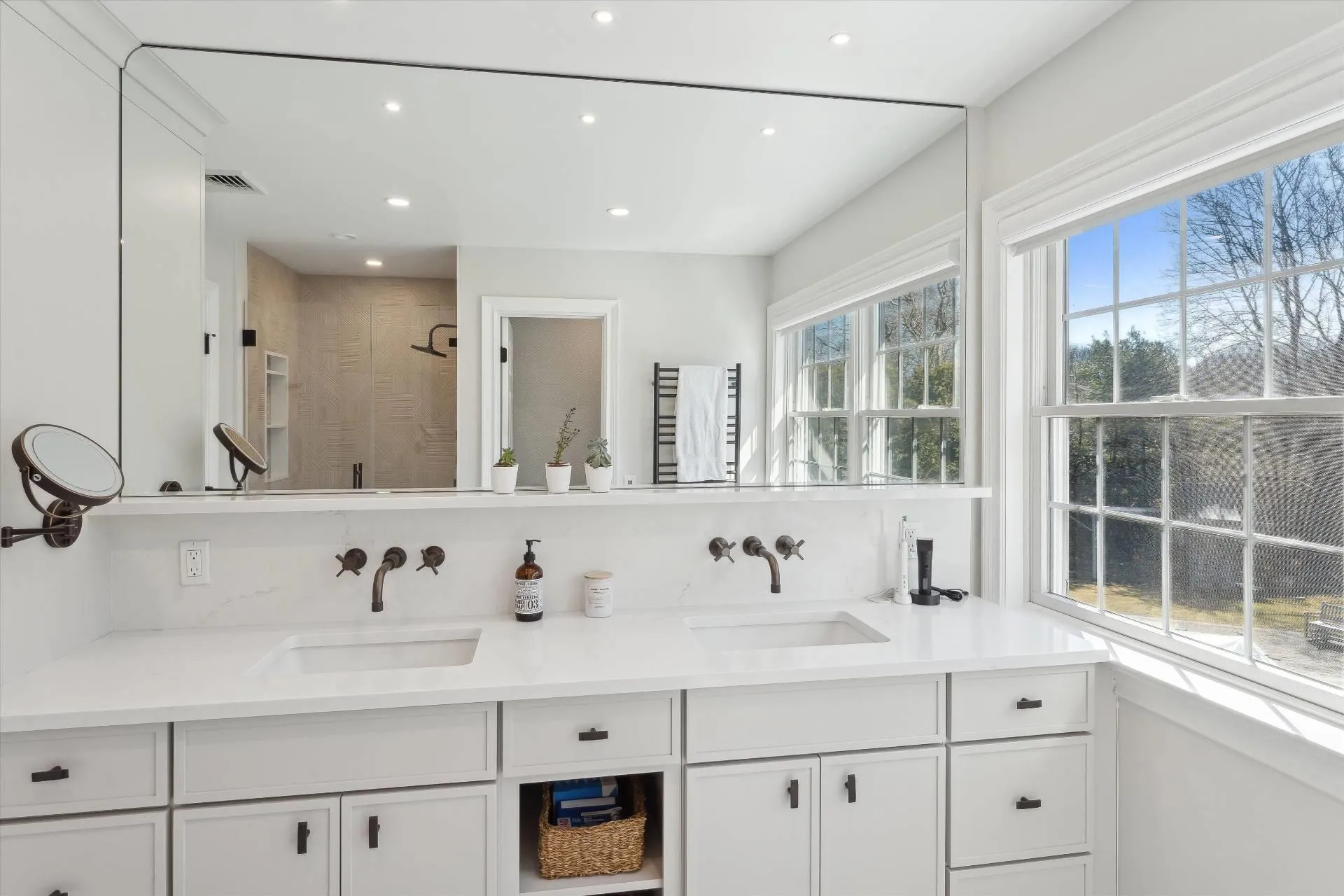 50 Old Meeting House Road, Southampton, NY, 4 Bedrooms Bedrooms, 10 Rooms Rooms,3 BathroomsBathrooms,Residential Lease,Idx,Old Meeting House,0,830205 50 Old Meeting House Road, Southampton, NY, 4 Bedrooms Bedrooms, 10 Rooms Rooms,3 BathroomsBathrooms,Residential Lease,Idx,Old Meeting House,0,830205