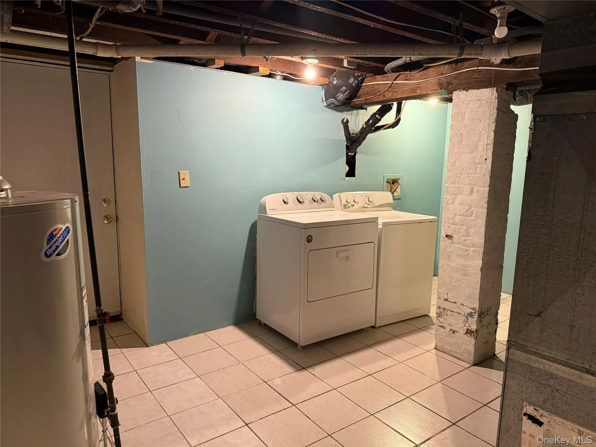 laundry room laundry room