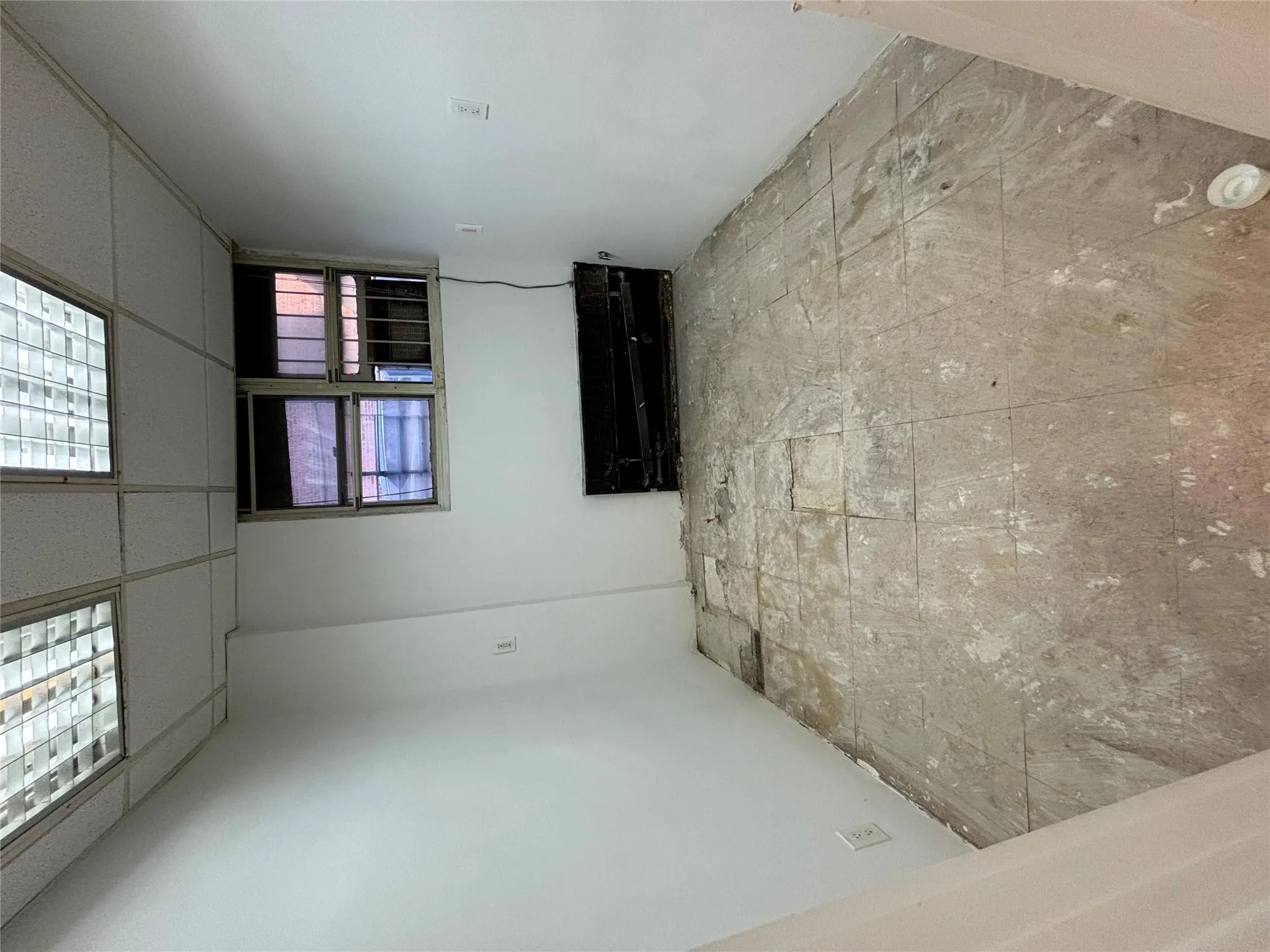 Examine Room 2 Examine Room 2