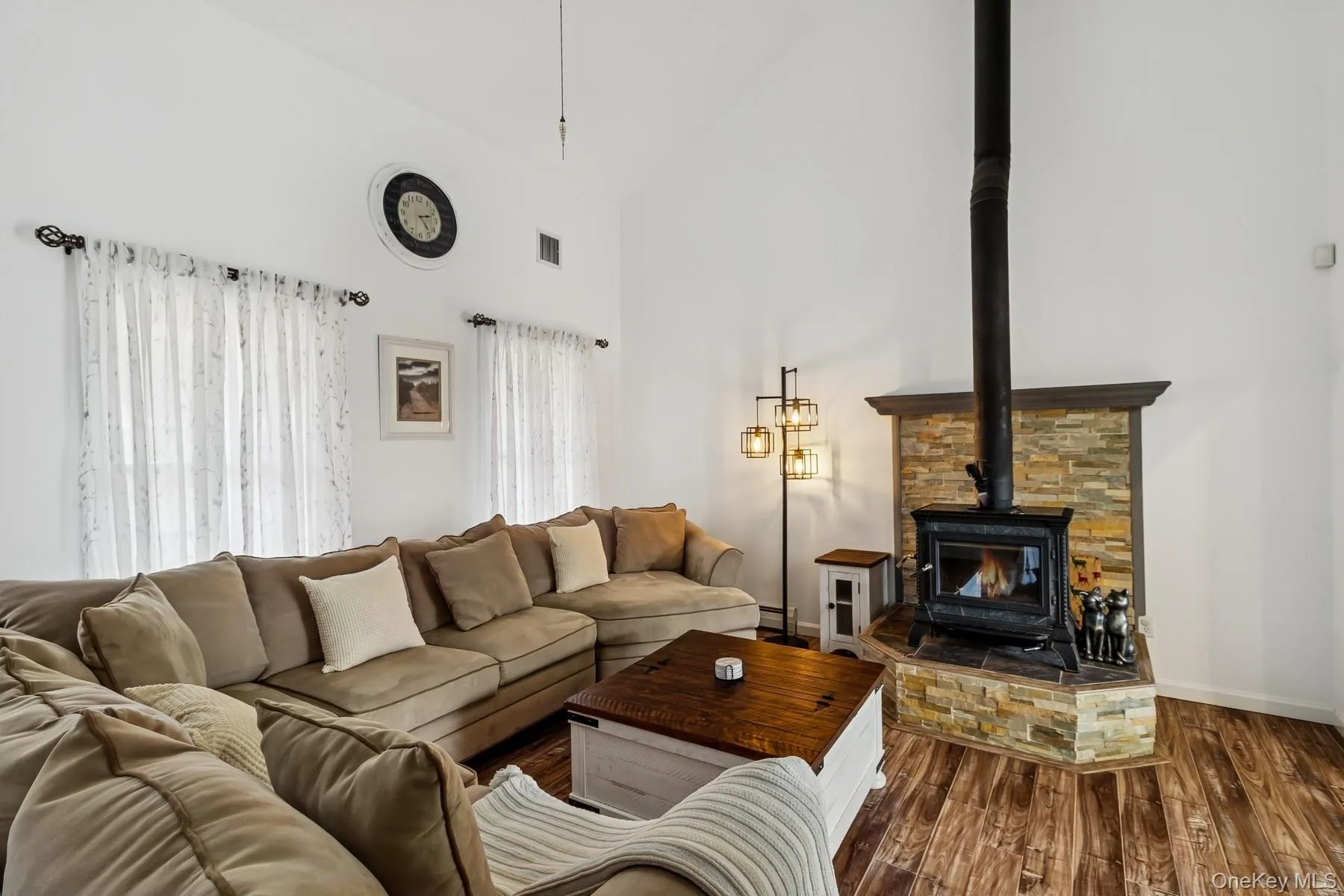 119 Vineyard Way, Riverhead, NY, 3 Bedrooms Bedrooms, 6 Rooms Rooms,2 BathroomsBathrooms,Residential Lease,Idx,Vineyard,832159 119 Vineyard Way, Riverhead, NY, 3 Bedrooms Bedrooms, 6 Rooms Rooms,2 BathroomsBathrooms,Residential Lease,Idx,Vineyard,832159