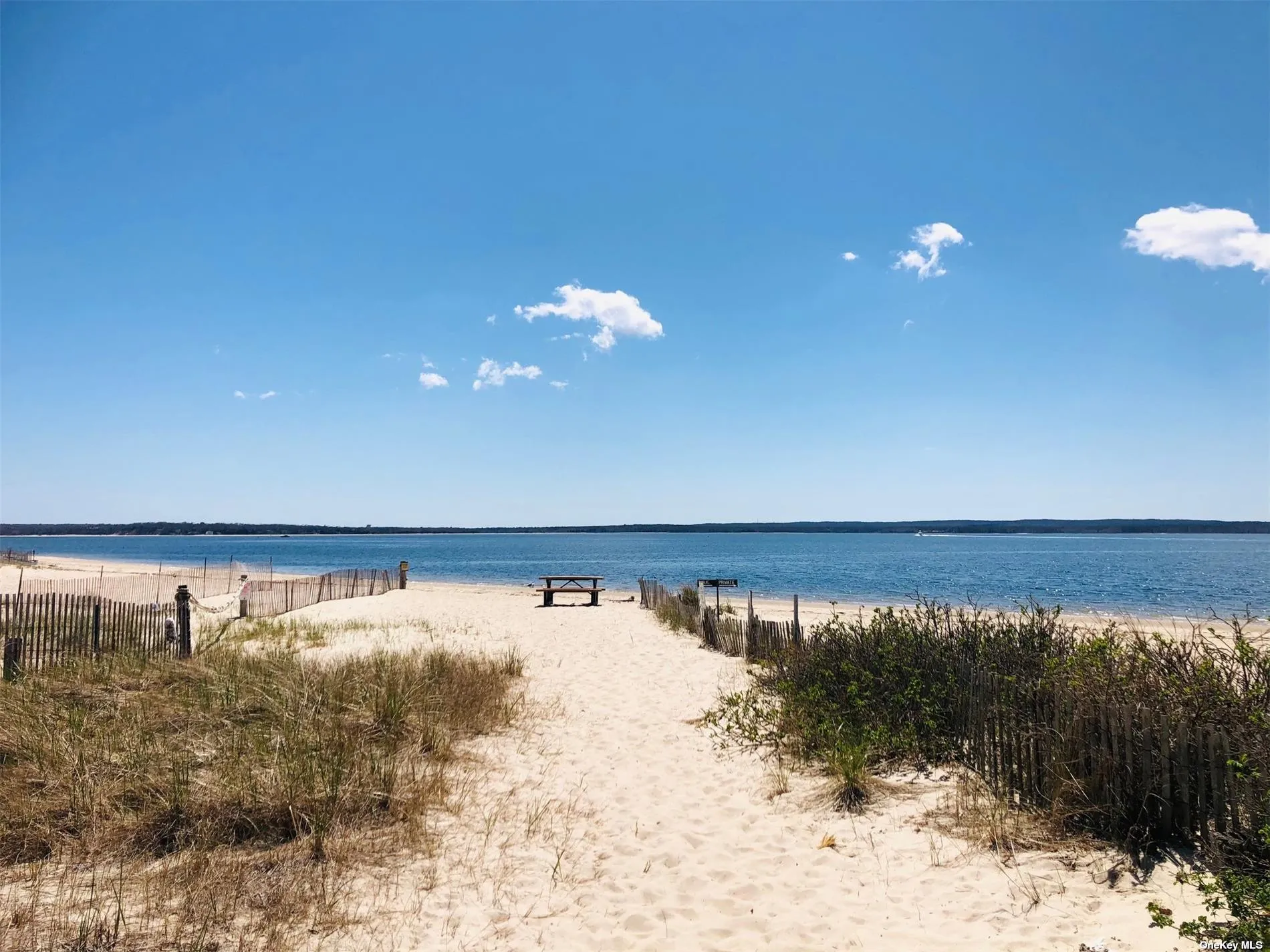 Beach in South Jamesport Beach in South Jamesport