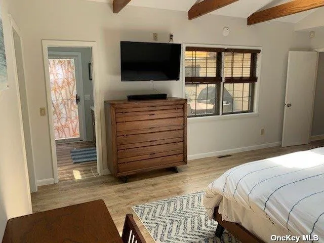 Master Bedroom Master Bedroom