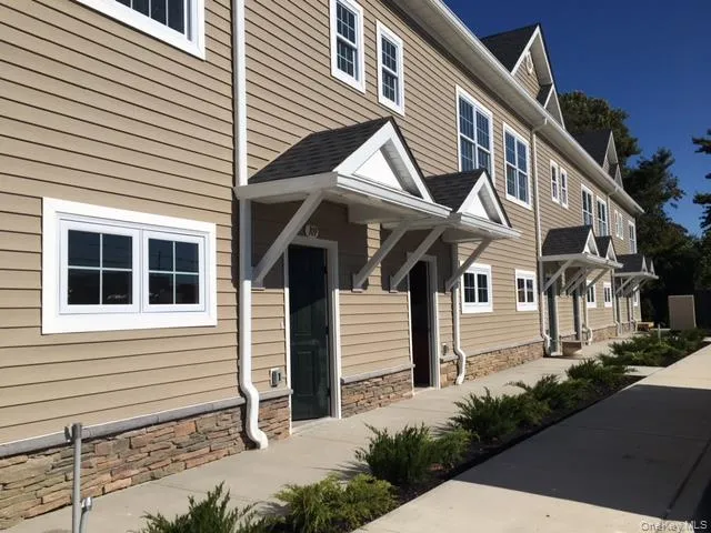 115 Evergreen Street, Babylon, NY, 2 Bedrooms Bedrooms, 6 Rooms Rooms,2 BathroomsBathrooms,Residential Lease,Idx,Evergreen,0,832346 115 Evergreen Street, Babylon, NY, 2 Bedrooms Bedrooms, 6 Rooms Rooms,2 BathroomsBathrooms,Residential Lease,Idx,Evergreen,0,832346