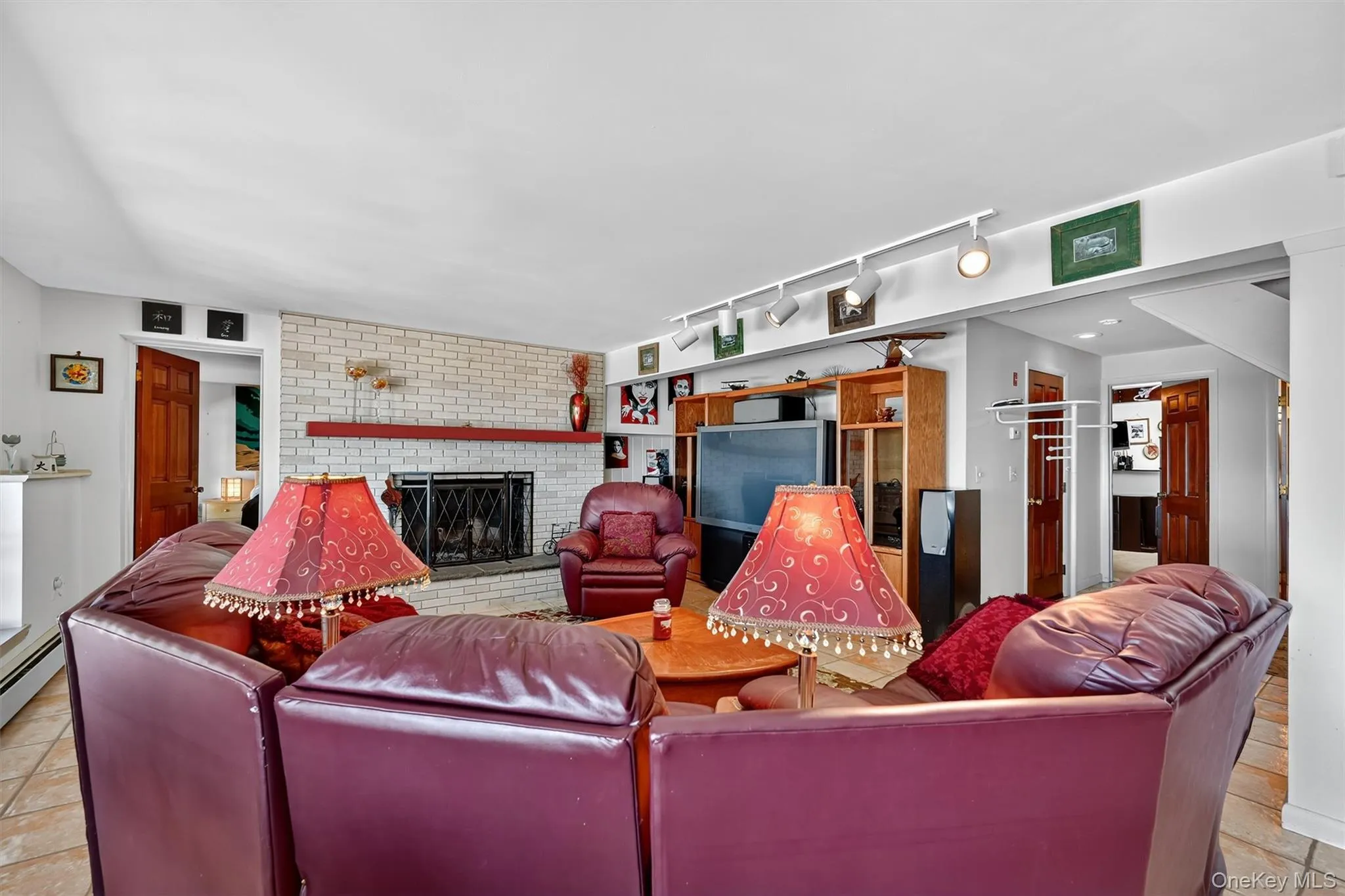 15 Curran Drive, Greenville, NY, 4 Bedrooms Bedrooms, 8 Rooms Rooms,2 BathroomsBathrooms,Residential,For Rent,Curran,0,832434 15 Curran Drive, Greenville, NY, 4 Bedrooms Bedrooms, 8 Rooms Rooms,2 BathroomsBathrooms,Residential,For Rent,Curran,0,832434
