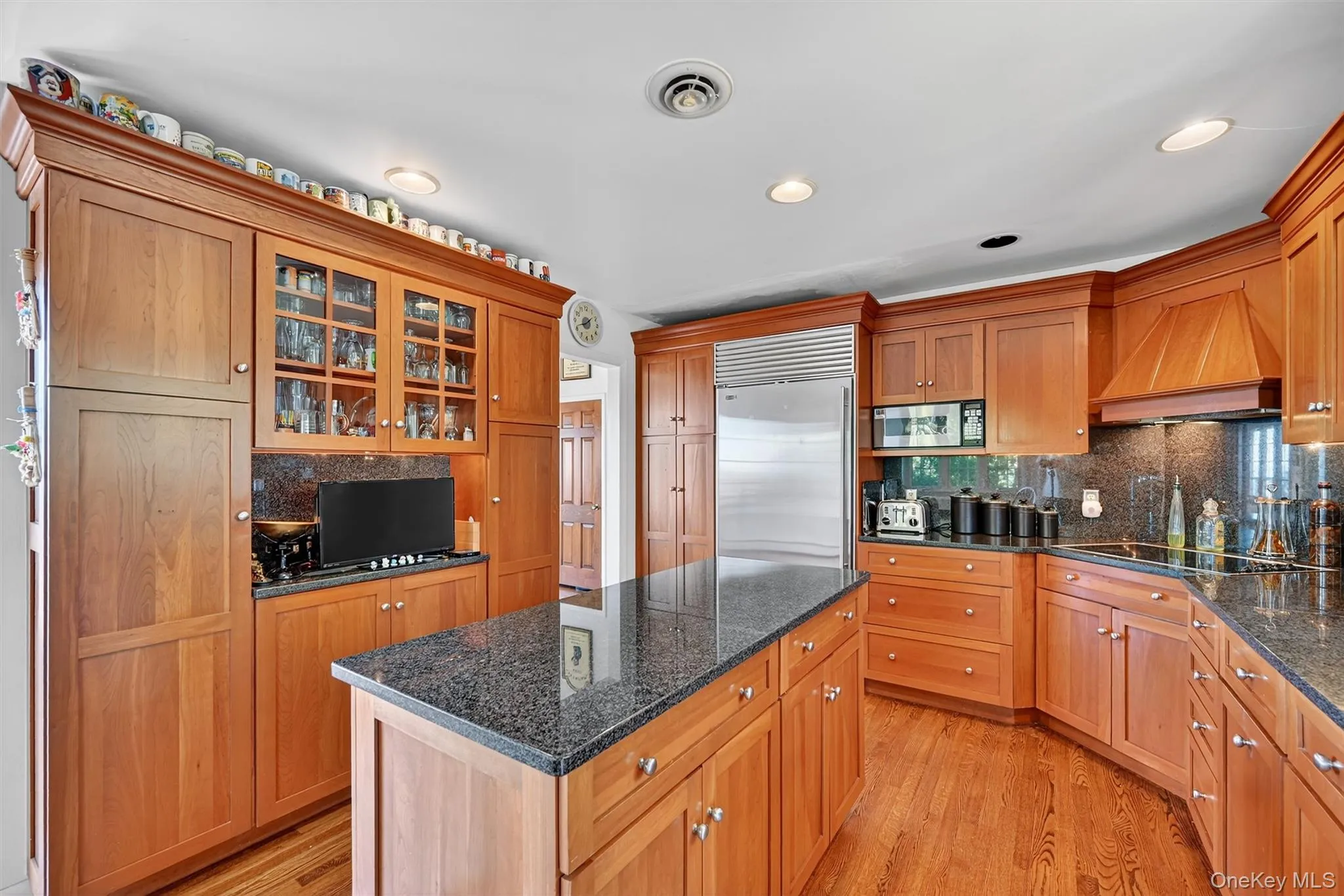 15 Curran Drive, Greenville, NY, 4 Bedrooms Bedrooms, 8 Rooms Rooms,2 BathroomsBathrooms,Residential,For Rent,Curran,0,832434 15 Curran Drive, Greenville, NY, 4 Bedrooms Bedrooms, 8 Rooms Rooms,2 BathroomsBathrooms,Residential,For Rent,Curran,0,832434