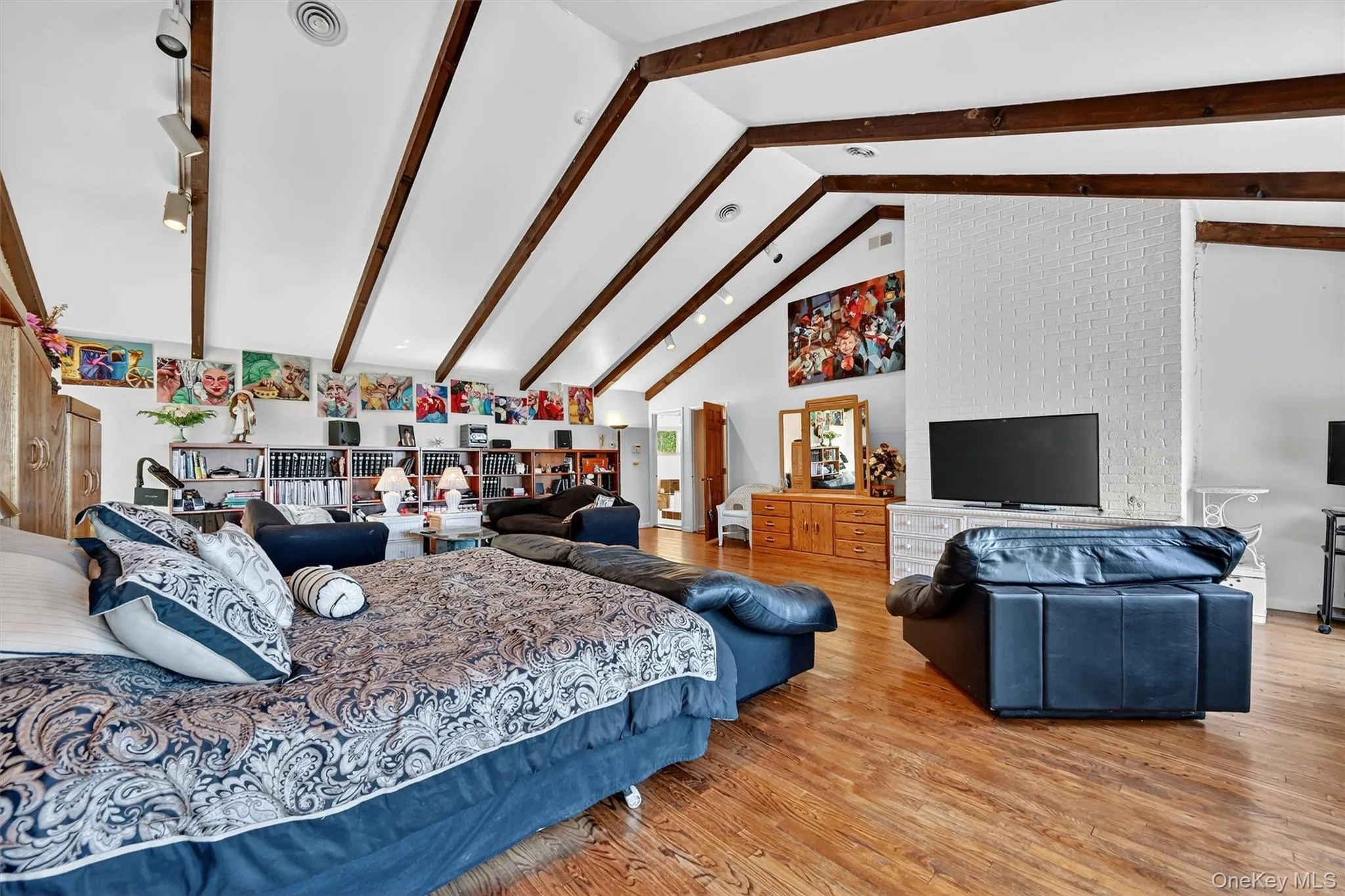 15 Curran Drive, Greenville, NY, 4 Bedrooms Bedrooms, 8 Rooms Rooms,2 BathroomsBathrooms,Residential,For Rent,Curran,0,832434 15 Curran Drive, Greenville, NY, 4 Bedrooms Bedrooms, 8 Rooms Rooms,2 BathroomsBathrooms,Residential,For Rent,Curran,0,832434