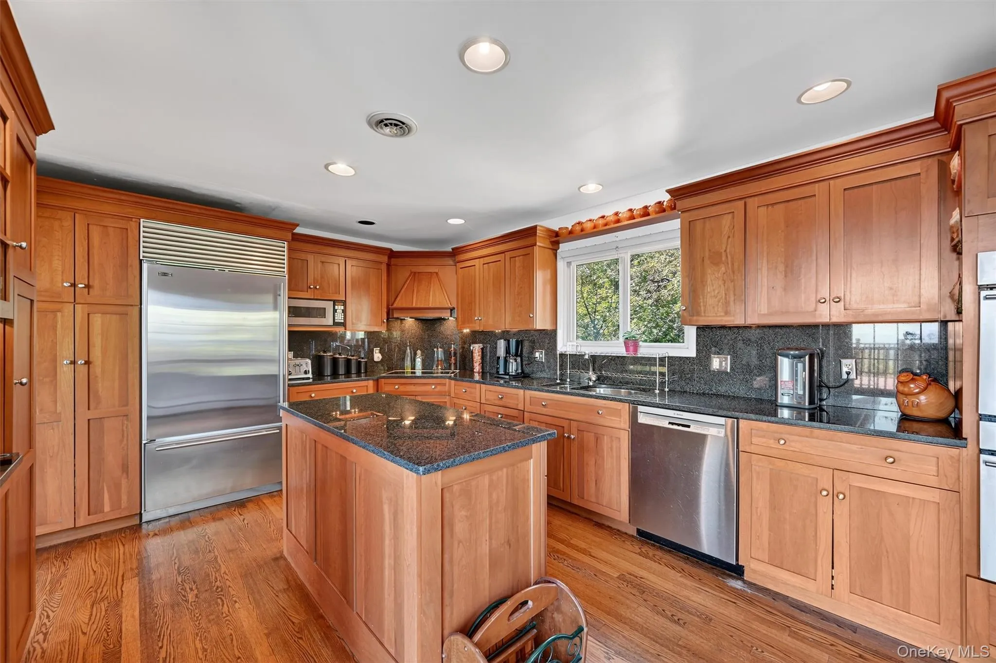 15 Curran Drive, Greenville, NY, 4 Bedrooms Bedrooms, 8 Rooms Rooms,2 BathroomsBathrooms,Residential,For Rent,Curran,0,832434 15 Curran Drive, Greenville, NY, 4 Bedrooms Bedrooms, 8 Rooms Rooms,2 BathroomsBathrooms,Residential,For Rent,Curran,0,832434