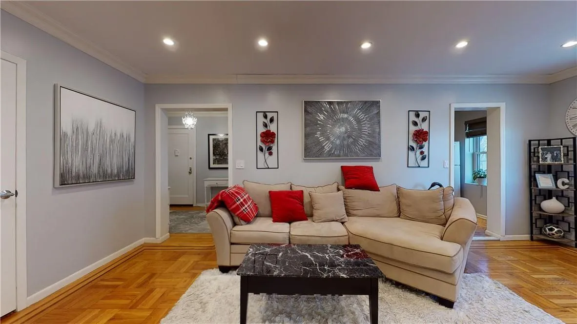 42 Barker Avenue, White Plains, NY, 2 Bedrooms Bedrooms, 5 Rooms Rooms,1 BathroomBathrooms,Residential Lease,Idx,Barker,0,832554 42 Barker Avenue, White Plains, NY, 2 Bedrooms Bedrooms, 5 Rooms Rooms,1 BathroomBathrooms,Residential Lease,Idx,Barker,0,832554