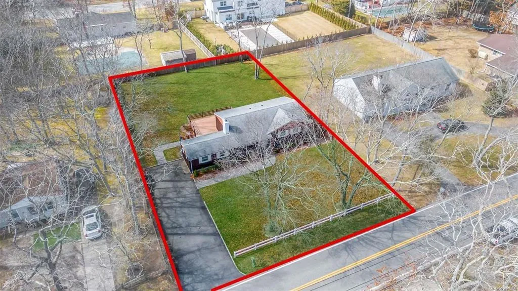 Drone / aerial view Drone / aerial view