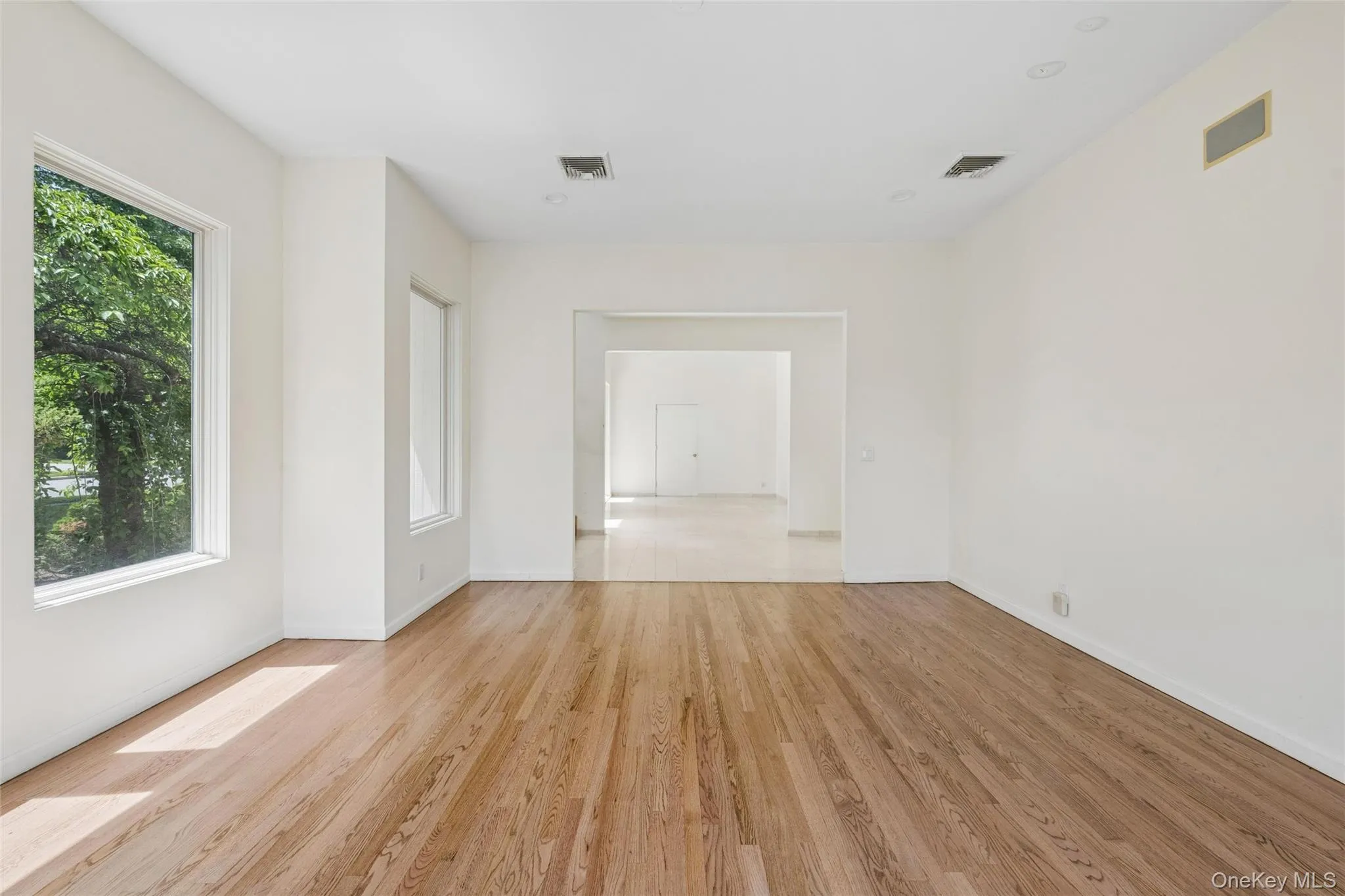 67 Parkway Drive, North Hempstead, NY, 5 Bedrooms Bedrooms, 10 Rooms Rooms,3 BathroomsBathrooms,Residential Lease,For Rent,Parkway,0,834243 67 Parkway Drive, North Hempstead, NY, 5 Bedrooms Bedrooms, 10 Rooms Rooms,3 BathroomsBathrooms,Residential Lease,For Rent,Parkway,0,834243