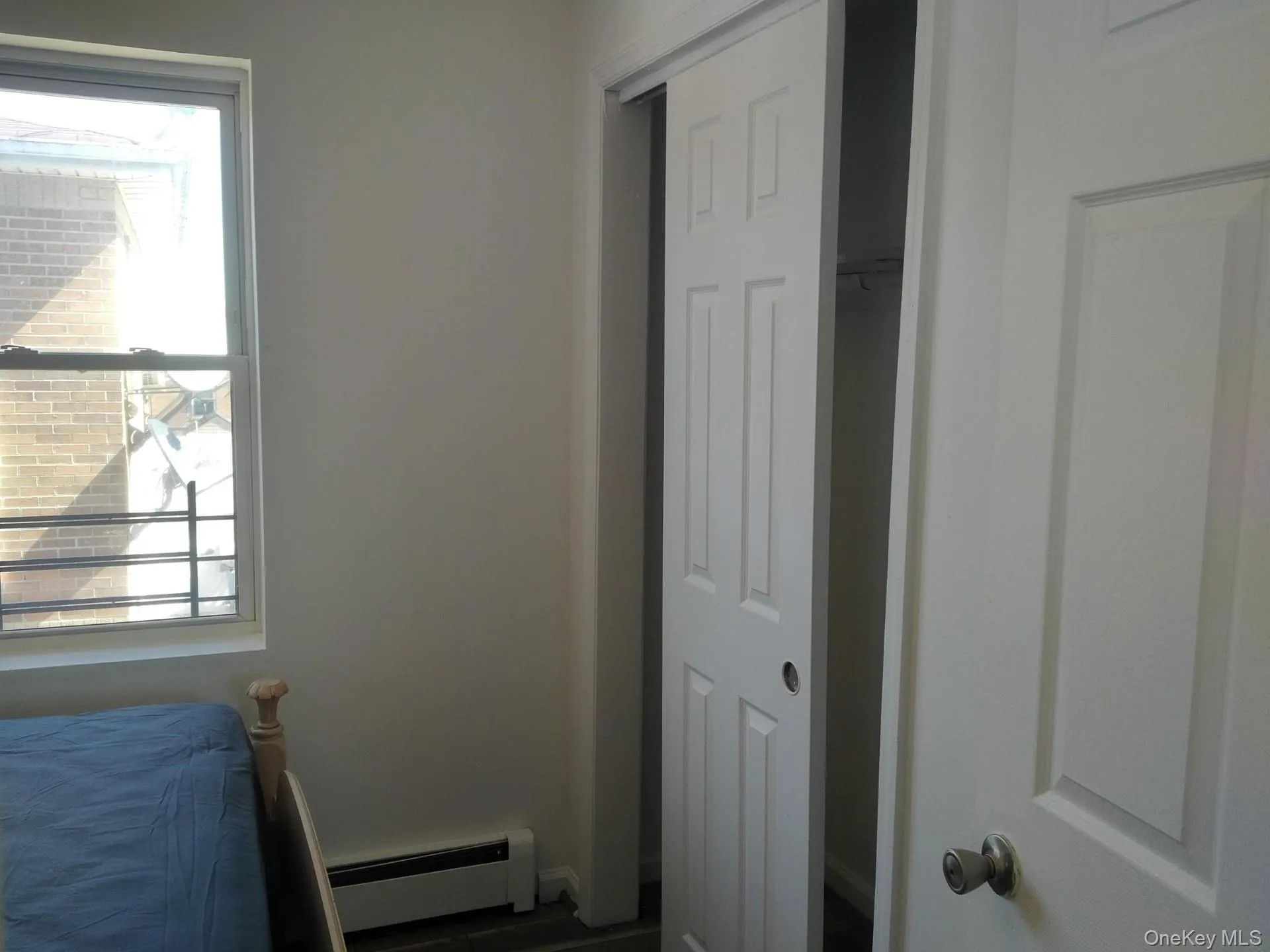 680 Wortman Avenue, New York, NY, 3 Bedrooms Bedrooms, 6 Rooms Rooms,1 BathroomBathrooms,Residential Lease,For Rent,Wortman,0,834323 680 Wortman Avenue, New York, NY, 3 Bedrooms Bedrooms, 6 Rooms Rooms,1 BathroomBathrooms,Residential Lease,For Rent,Wortman,0,834323