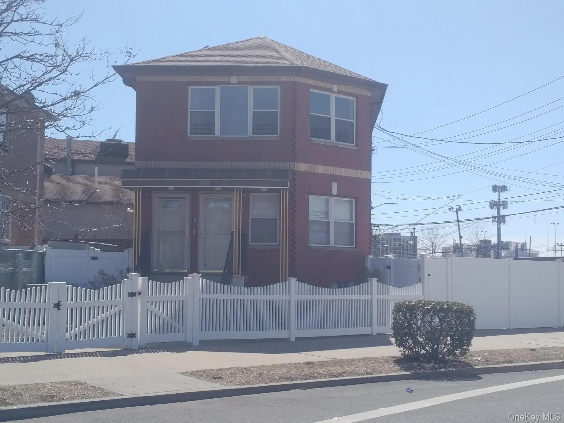 680 Wortman Avenue, New York, NY, 3 Bedrooms Bedrooms, 6 Rooms Rooms,1 BathroomBathrooms,Residential Lease,For Rent,Wortman,0,834323 680 Wortman Avenue, New York, NY, 3 Bedrooms Bedrooms, 6 Rooms Rooms,1 BathroomBathrooms,Residential Lease,For Rent,Wortman,0,834323