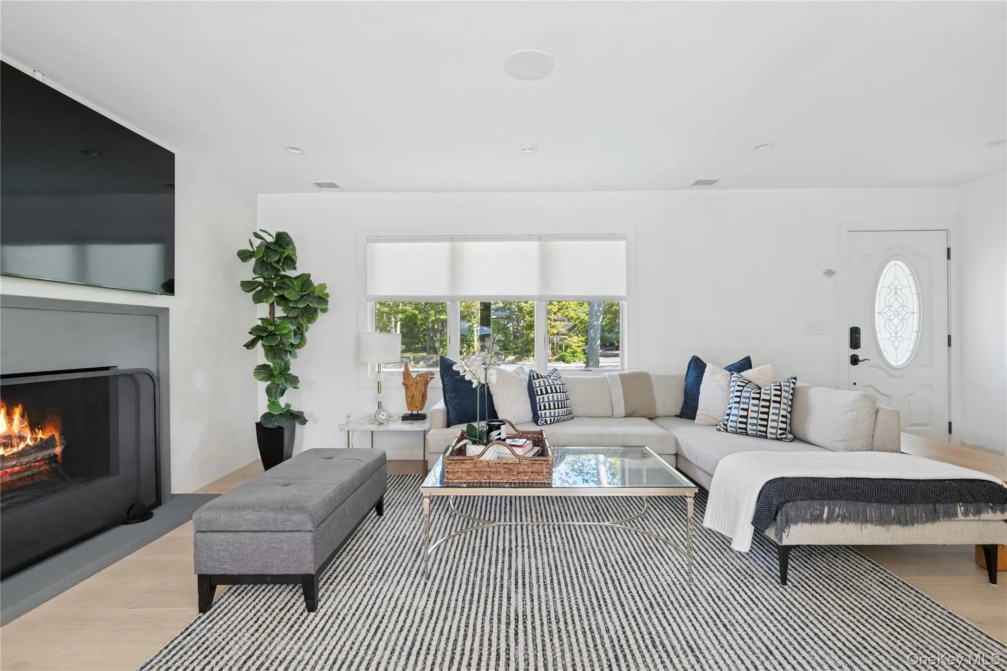 13 Sherwood Road, Southampton, NY, 4 Bedrooms Bedrooms, 7 Rooms Rooms,3 BathroomsBathrooms,Residential Lease,Idx,Sherwood,0,834697 13 Sherwood Road, Southampton, NY, 4 Bedrooms Bedrooms, 7 Rooms Rooms,3 BathroomsBathrooms,Residential Lease,Idx,Sherwood,0,834697