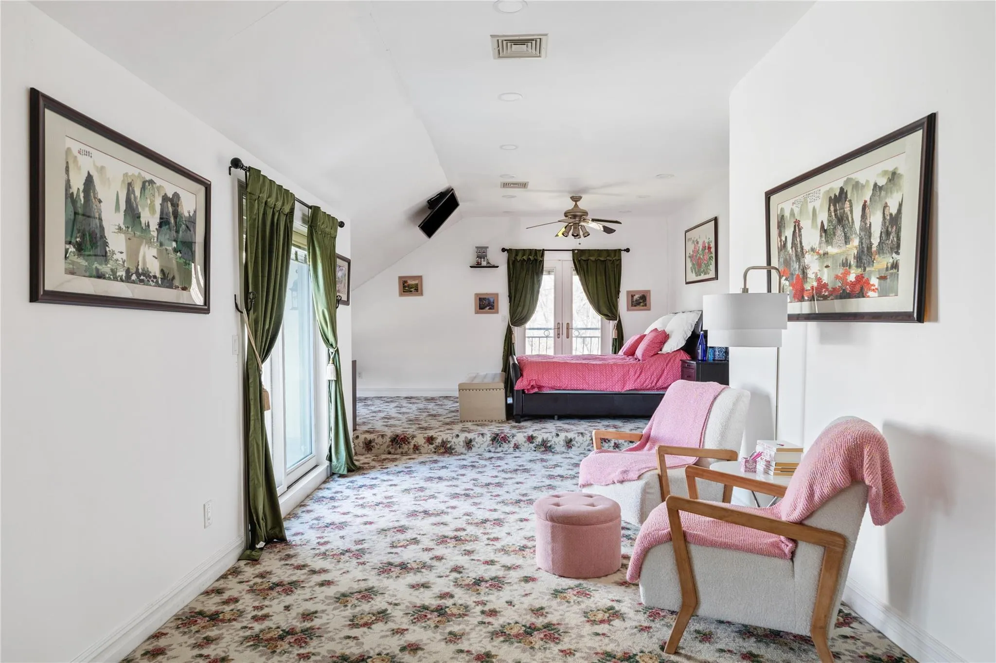 15 Hoffstot Lane, North Hempstead, NY, 6 Bedrooms Bedrooms, 14 Rooms Rooms,5 BathroomsBathrooms,Residential,For Rent,Hoffstot,0,836330 15 Hoffstot Lane, North Hempstead, NY, 6 Bedrooms Bedrooms, 14 Rooms Rooms,5 BathroomsBathrooms,Residential,For Rent,Hoffstot,0,836330