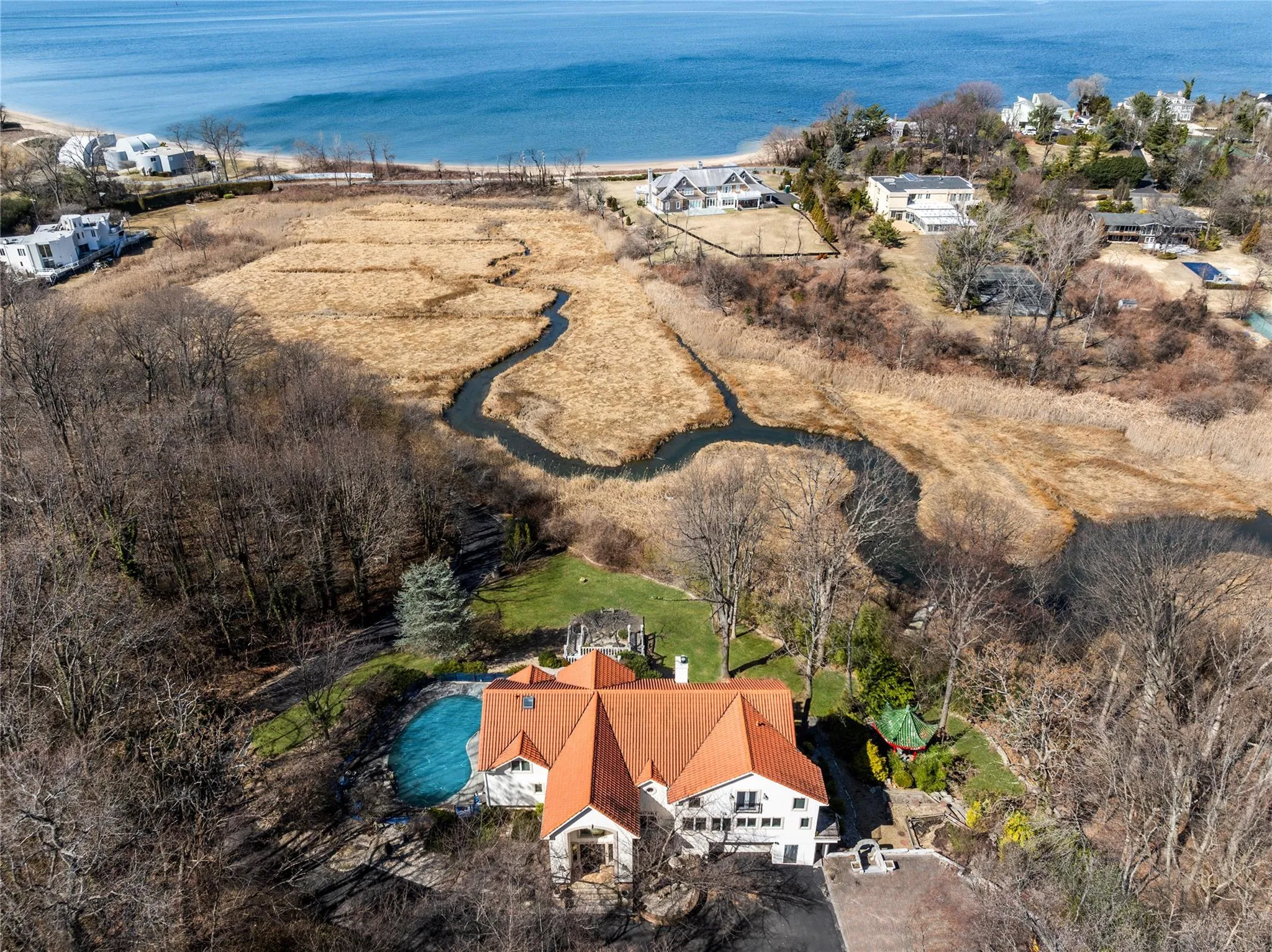 15 Hoffstot Lane, North Hempstead, NY, 6 Bedrooms Bedrooms, 14 Rooms Rooms,5 BathroomsBathrooms,Residential,For Rent,Hoffstot,0,836330 15 Hoffstot Lane, North Hempstead, NY, 6 Bedrooms Bedrooms, 14 Rooms Rooms,5 BathroomsBathrooms,Residential,For Rent,Hoffstot,0,836330