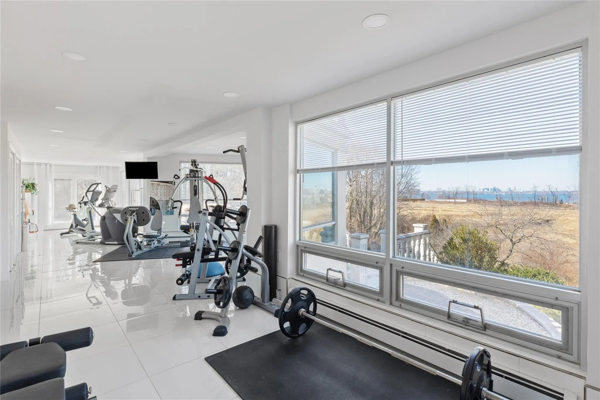 15 Hoffstot Lane, North Hempstead, NY, 6 Bedrooms Bedrooms, 14 Rooms Rooms,5 BathroomsBathrooms,Residential,For Rent,Hoffstot,0,836330 15 Hoffstot Lane, North Hempstead, NY, 6 Bedrooms Bedrooms, 14 Rooms Rooms,5 BathroomsBathrooms,Residential,For Rent,Hoffstot,0,836330