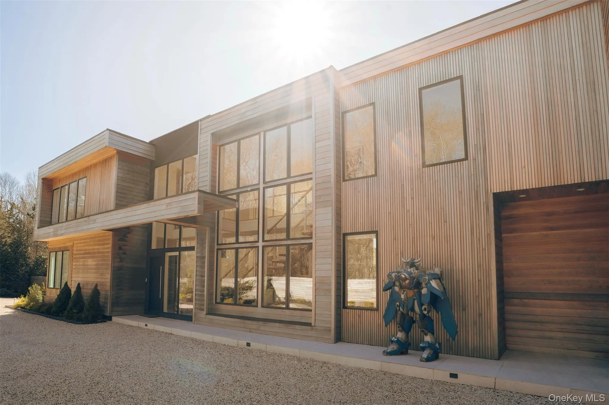 View of front of property View of front of property