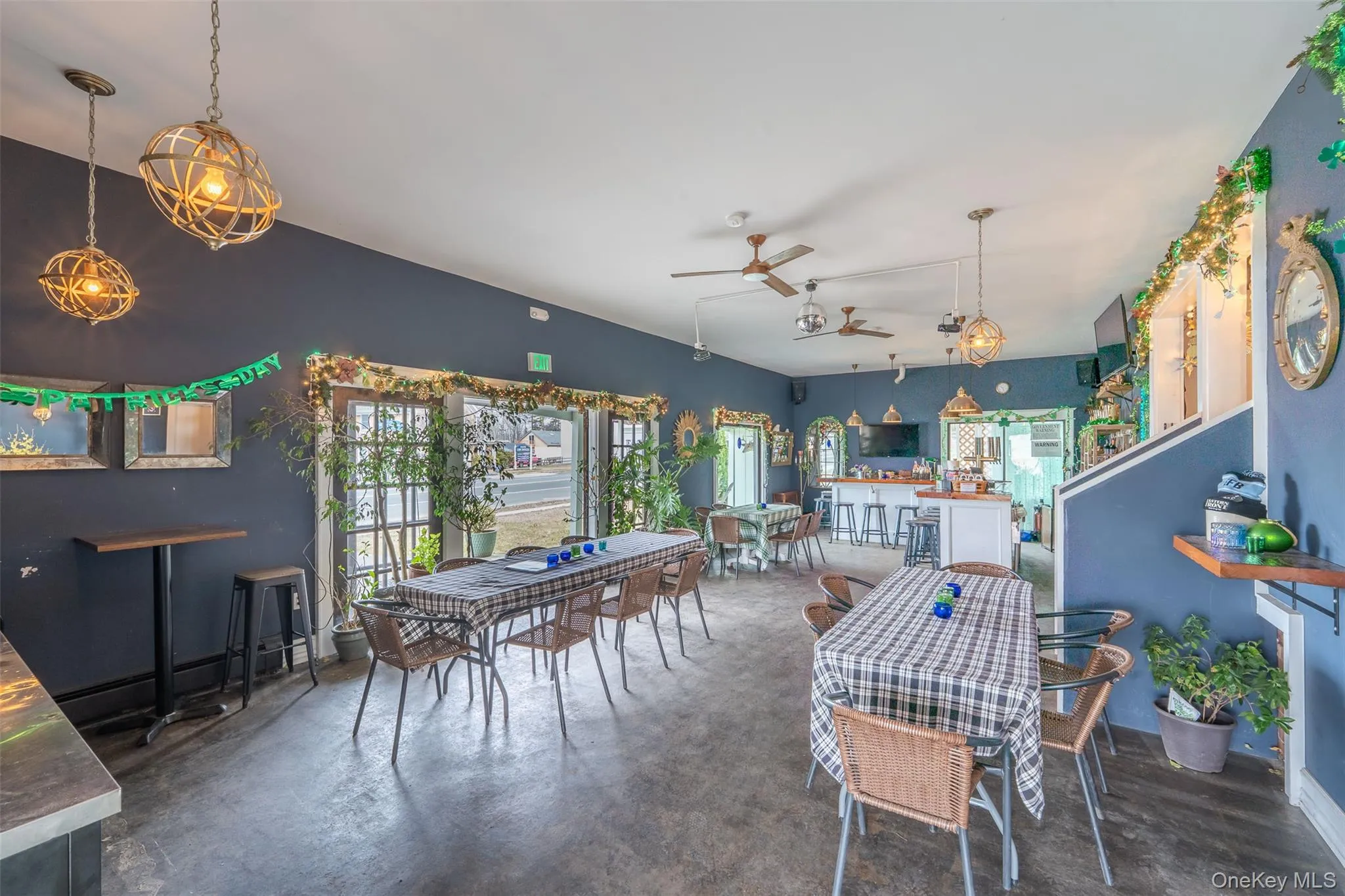 13100 Main Rd, Mattituck 13100 Main Rd, Mattituck