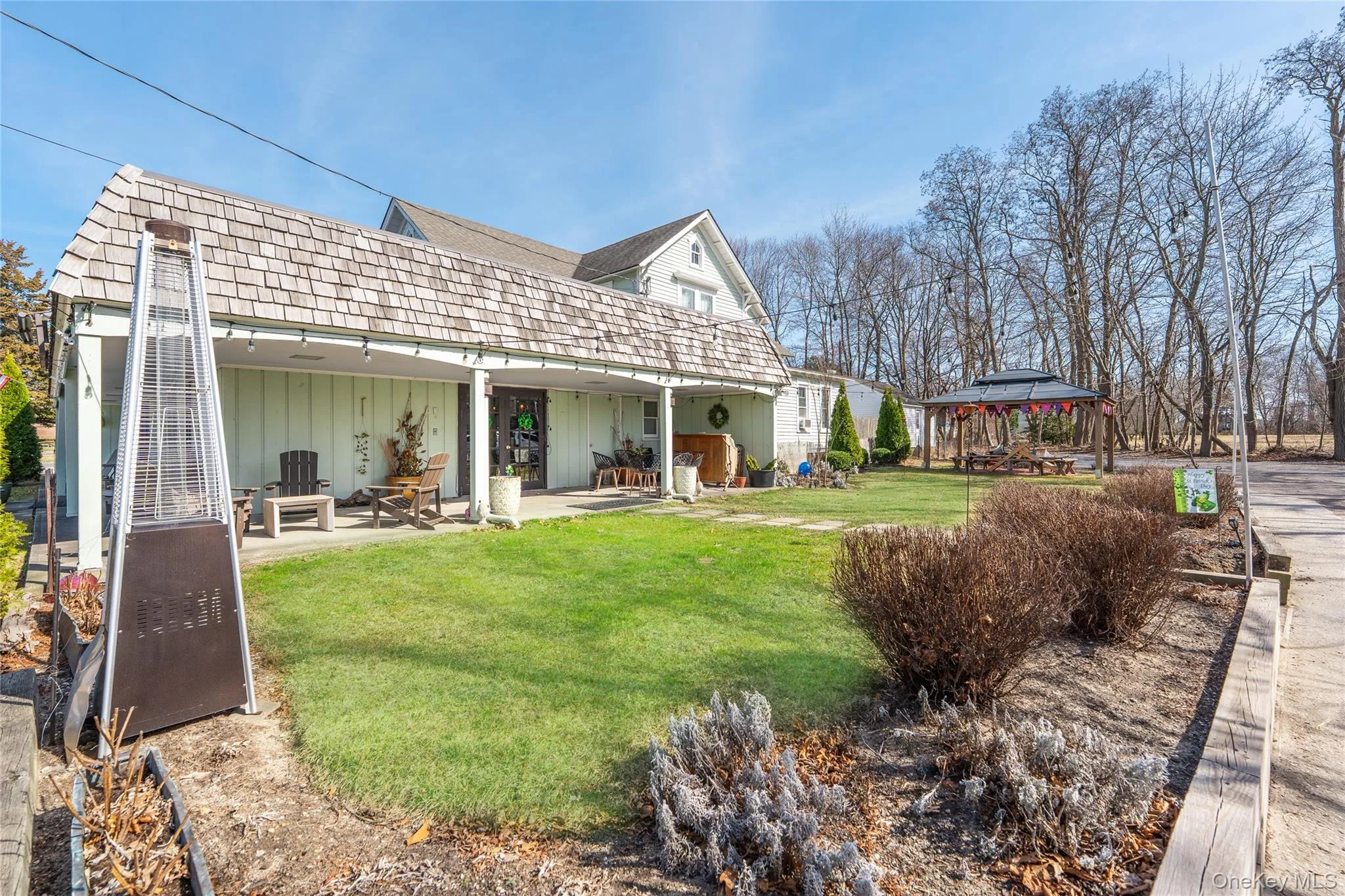 13100 Main Rd, Mattituck 13100 Main Rd, Mattituck