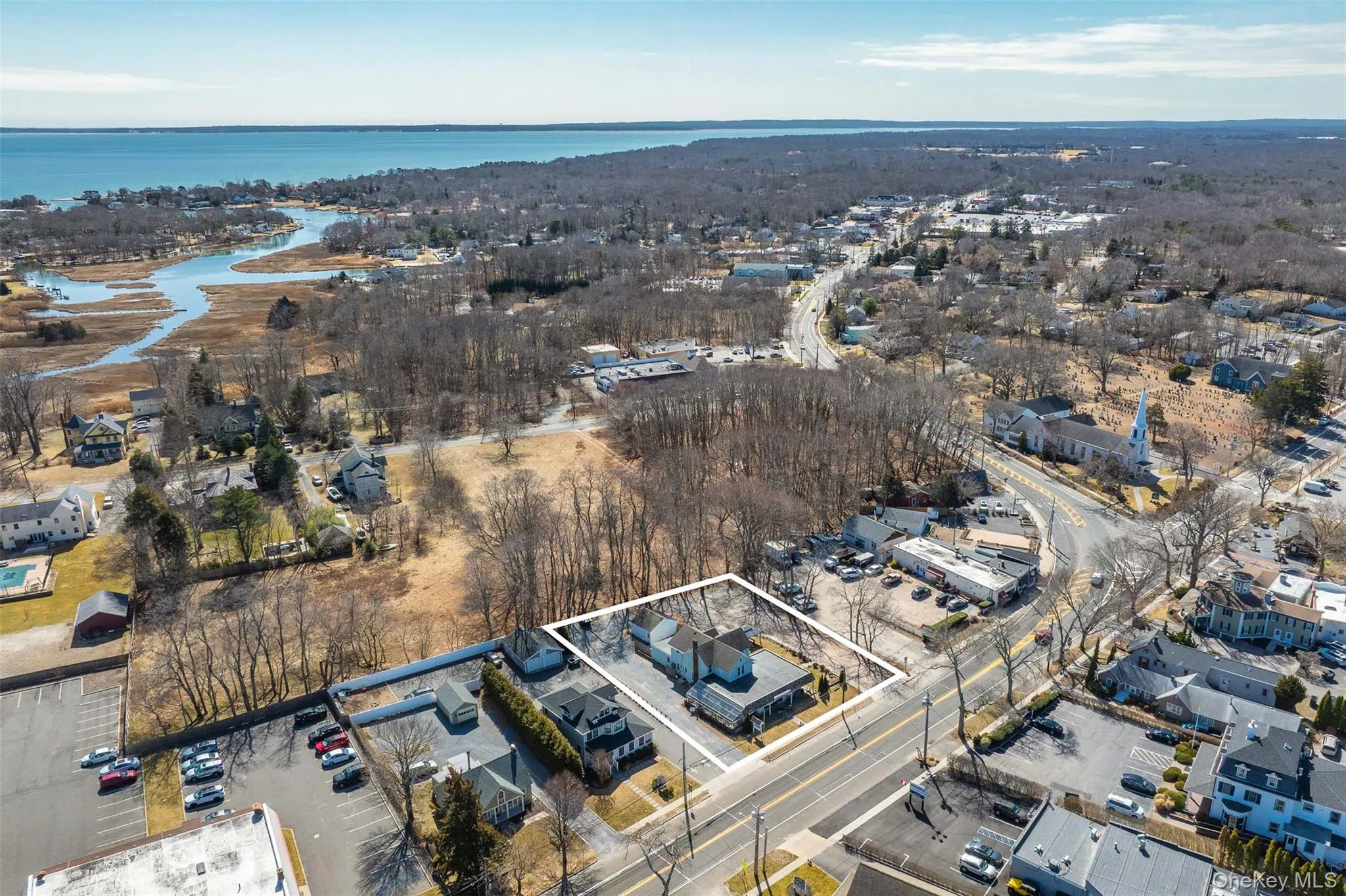 13100 Main Rd, Mattituck 13100 Main Rd, Mattituck