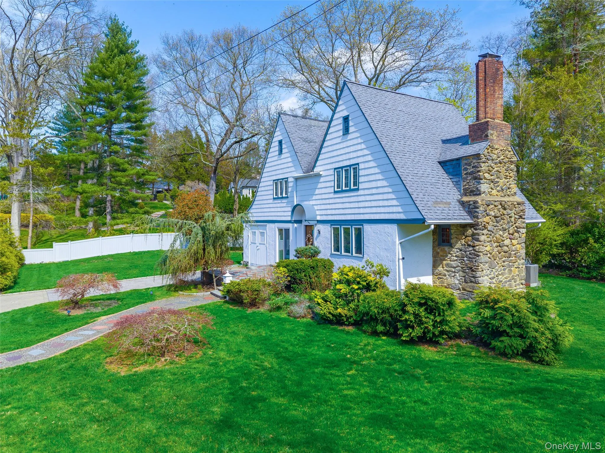 166 VALLEY STREAM Road, Mamaroneck, NY, 3 Bedrooms Bedrooms, 9 Rooms Rooms,2 BathroomsBathrooms,Residential Lease,For Rent,VALLEY STREAM,0,838863 166 VALLEY STREAM Road, Mamaroneck, NY, 3 Bedrooms Bedrooms, 9 Rooms Rooms,2 BathroomsBathrooms,Residential Lease,For Rent,VALLEY STREAM,0,838863