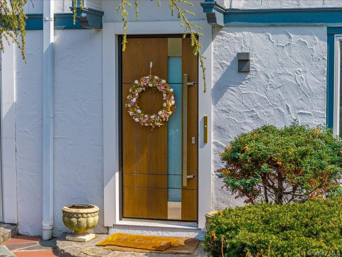 166 VALLEY STREAM Road, Mamaroneck, NY, 3 Bedrooms Bedrooms, 9 Rooms Rooms,2 BathroomsBathrooms,Residential Lease,For Rent,VALLEY STREAM,0,838863 166 VALLEY STREAM Road, Mamaroneck, NY, 3 Bedrooms Bedrooms, 9 Rooms Rooms,2 BathroomsBathrooms,Residential Lease,For Rent,VALLEY STREAM,0,838863