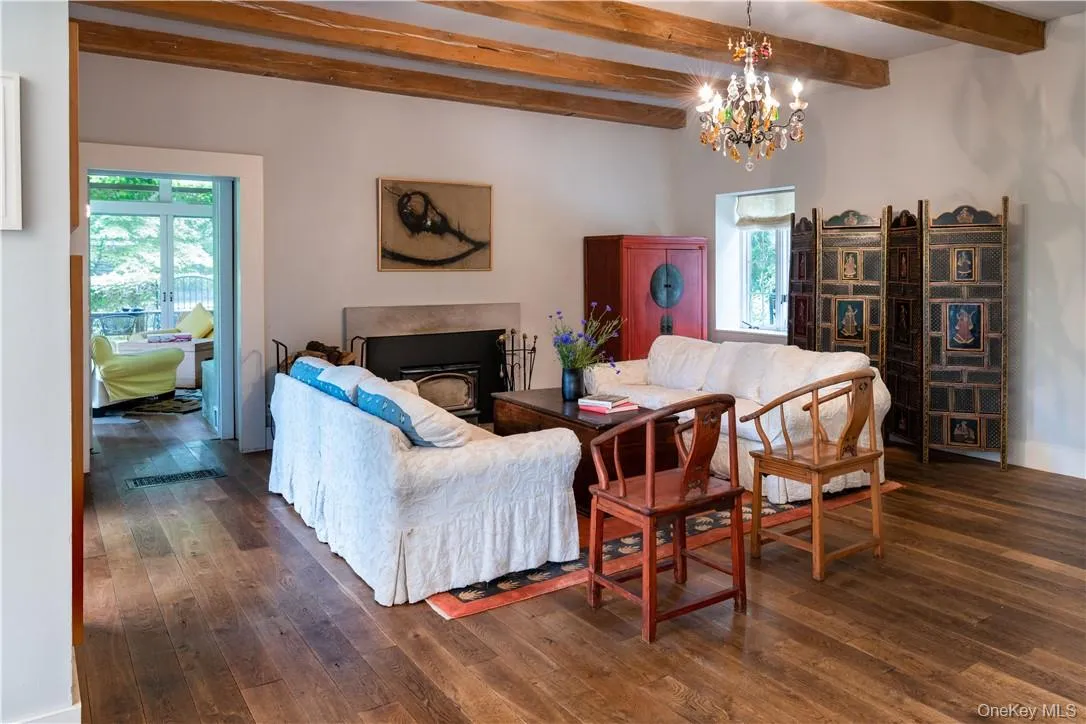 21 Woods Road, Orangetown, NY, 4 Bedrooms Bedrooms, 8 Rooms Rooms,4 BathroomsBathrooms,Residential,For Rent,Woods,0,839399 21 Woods Road, Orangetown, NY, 4 Bedrooms Bedrooms, 8 Rooms Rooms,4 BathroomsBathrooms,Residential,For Rent,Woods,0,839399