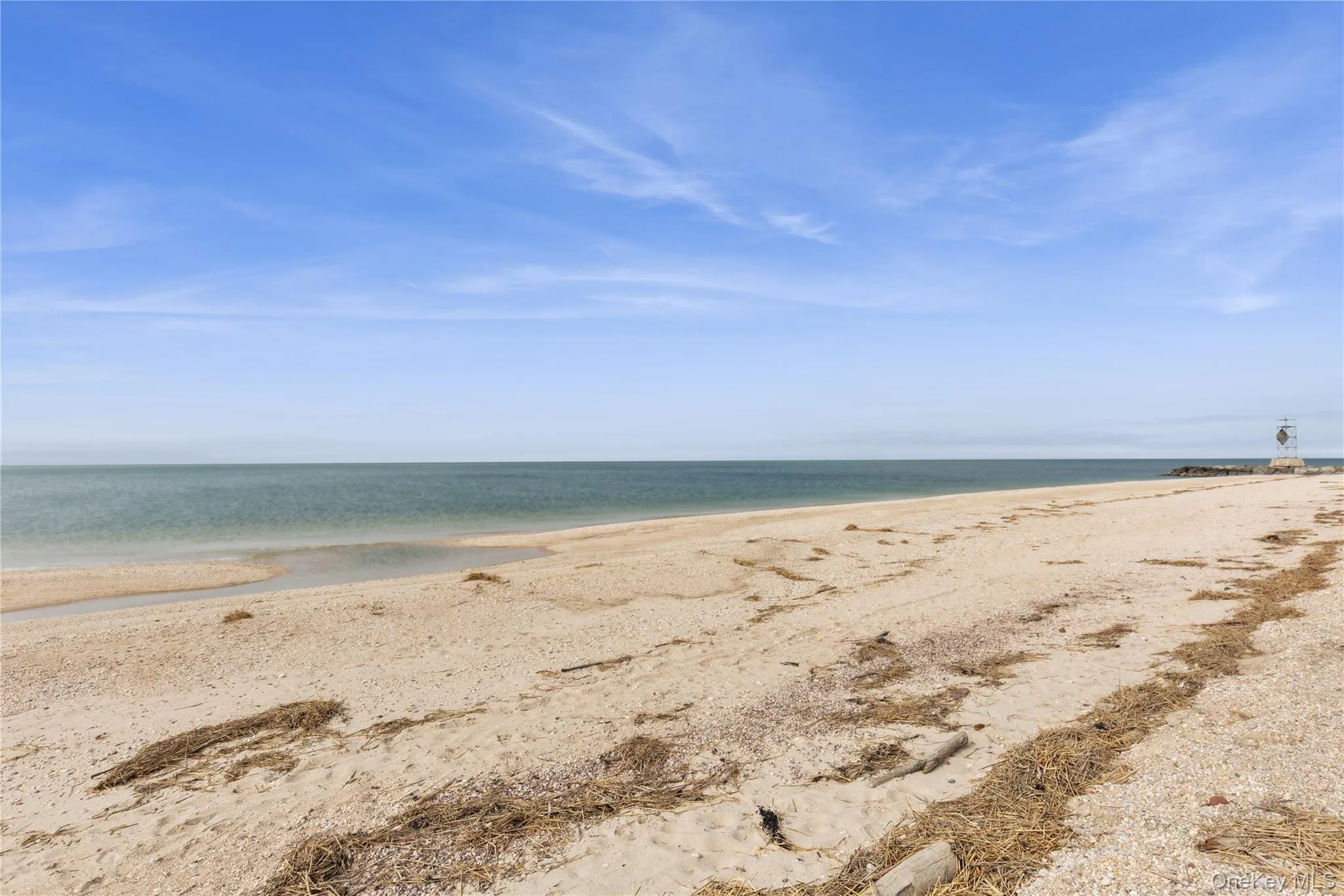 Breakwater Beach Just Moments Away Breakwater Beach Just Moments Away